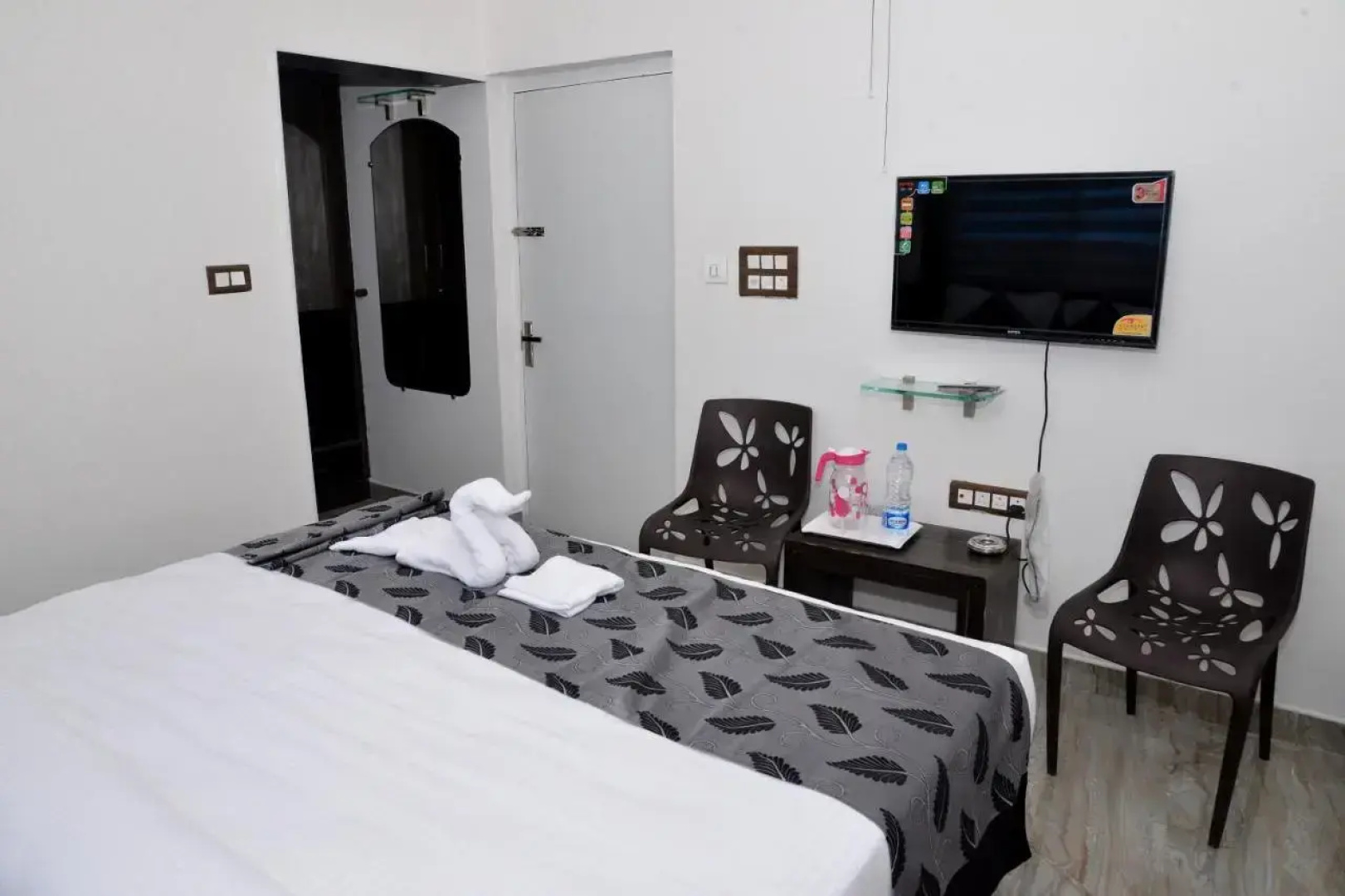 Suroor Tourist Home