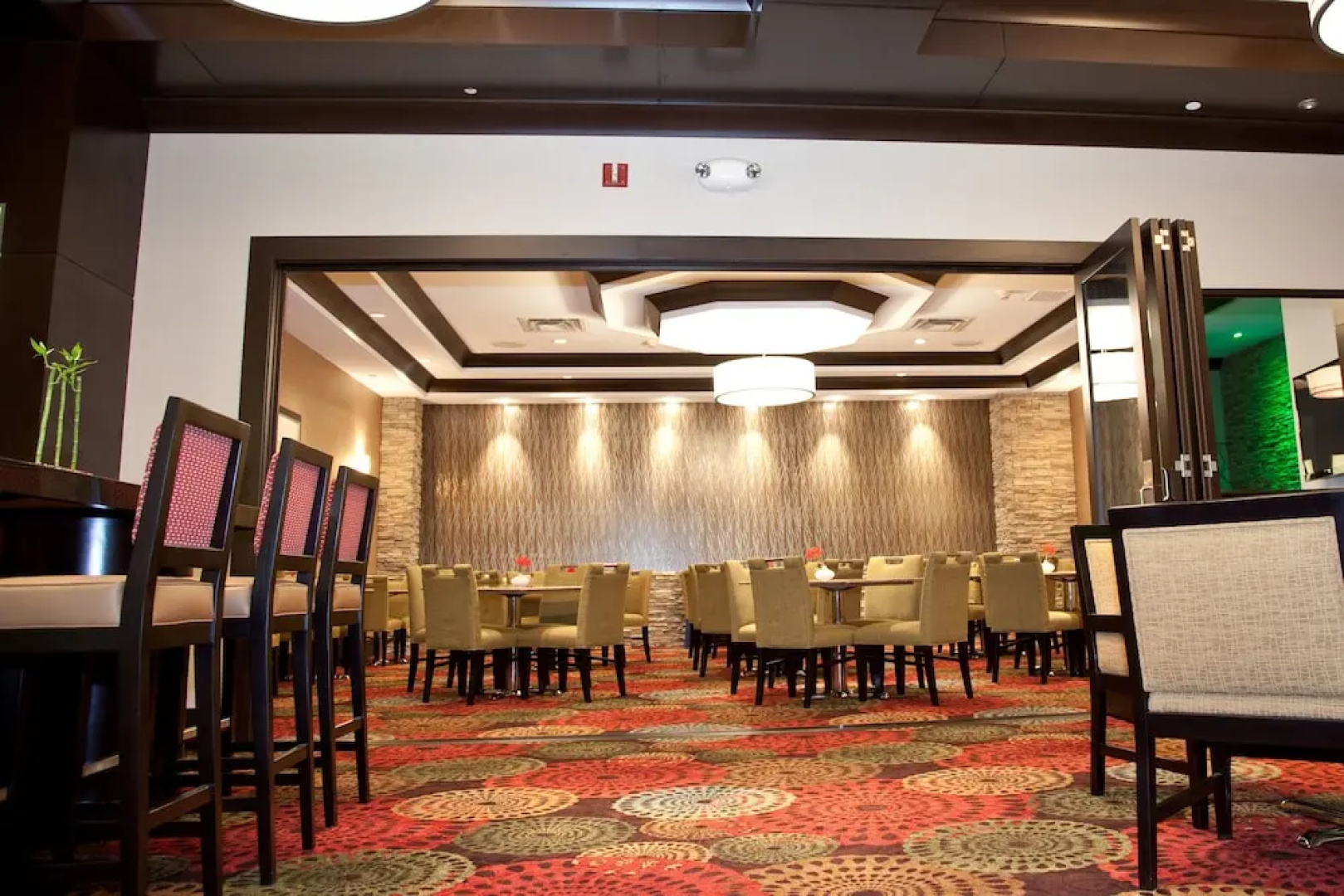 Holiday Inn & Suites Chicago Northwest - Elgin