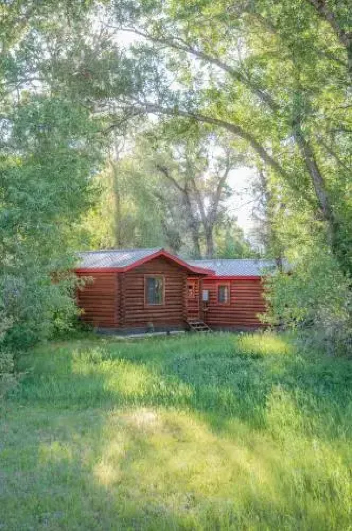 Teton Valley Cabins