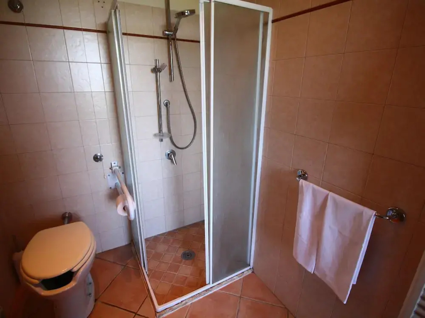 Farmhouse in Casperia With Pool & Scenic Views