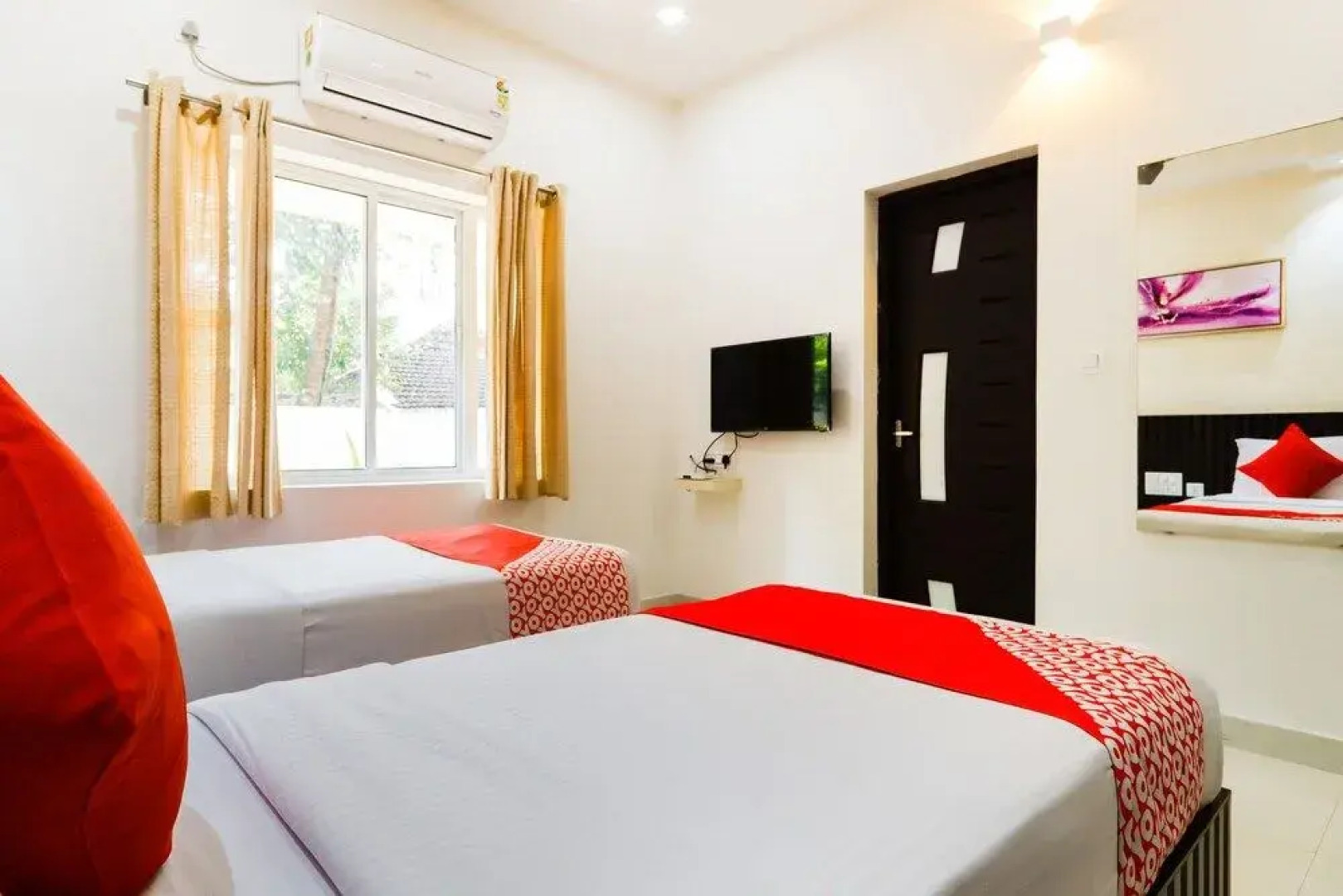 OYO 62647 Hotel Suites 9