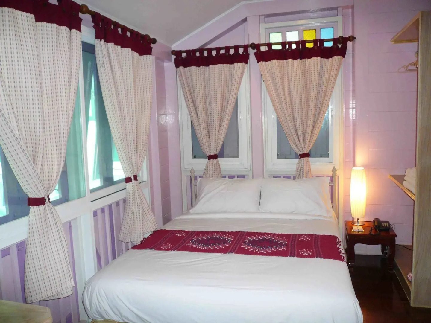 Отель Samsensam Place