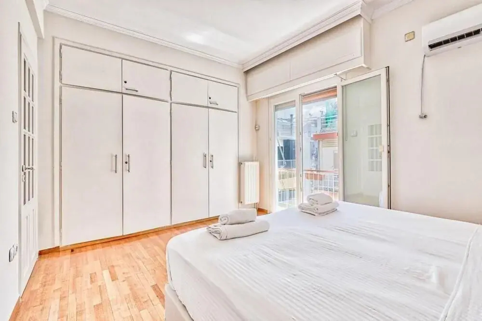 Classy 3 bedroom apartment in Alimos