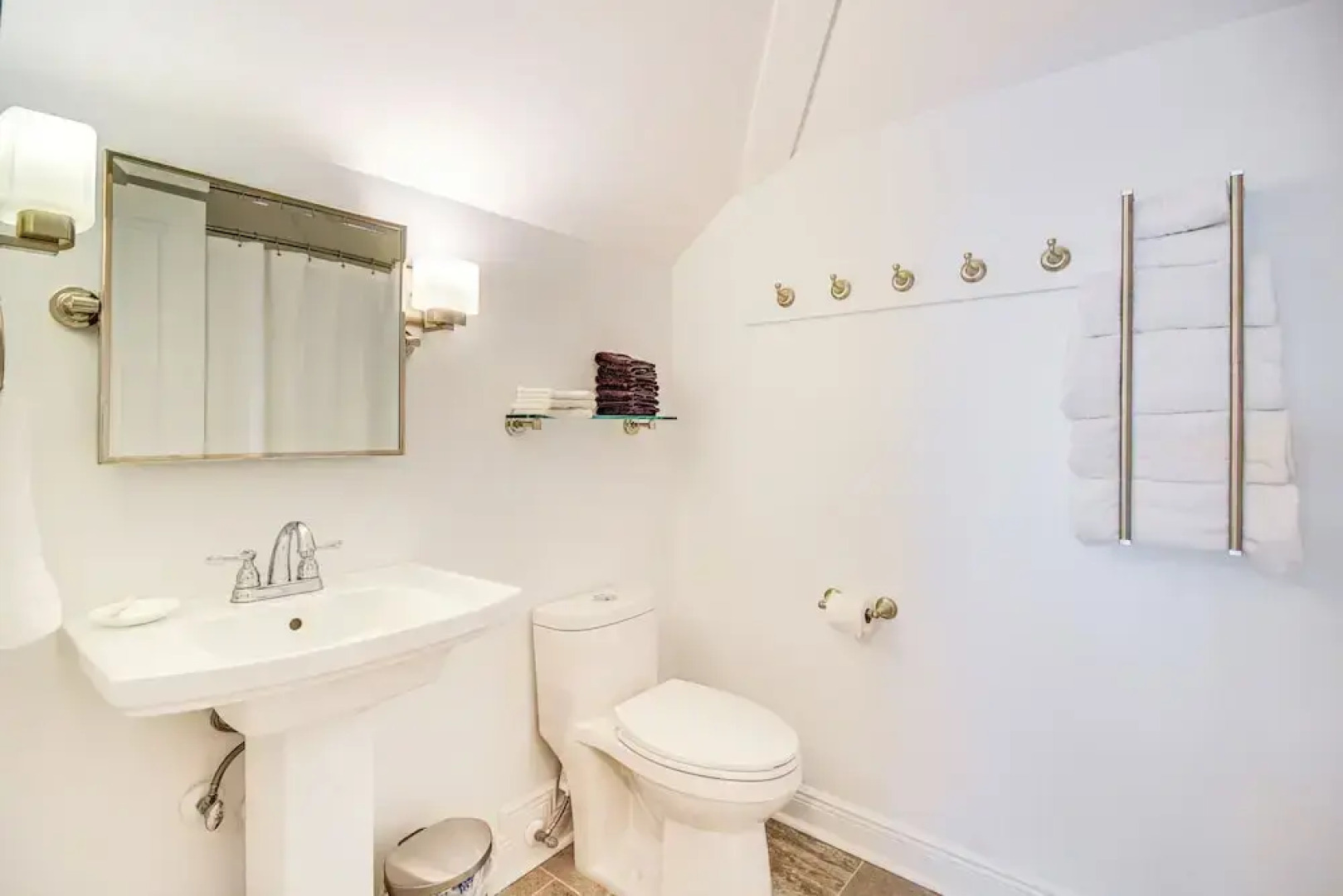 Walk to Beach: Oceanfront Home w/ Outdoor Kitchen