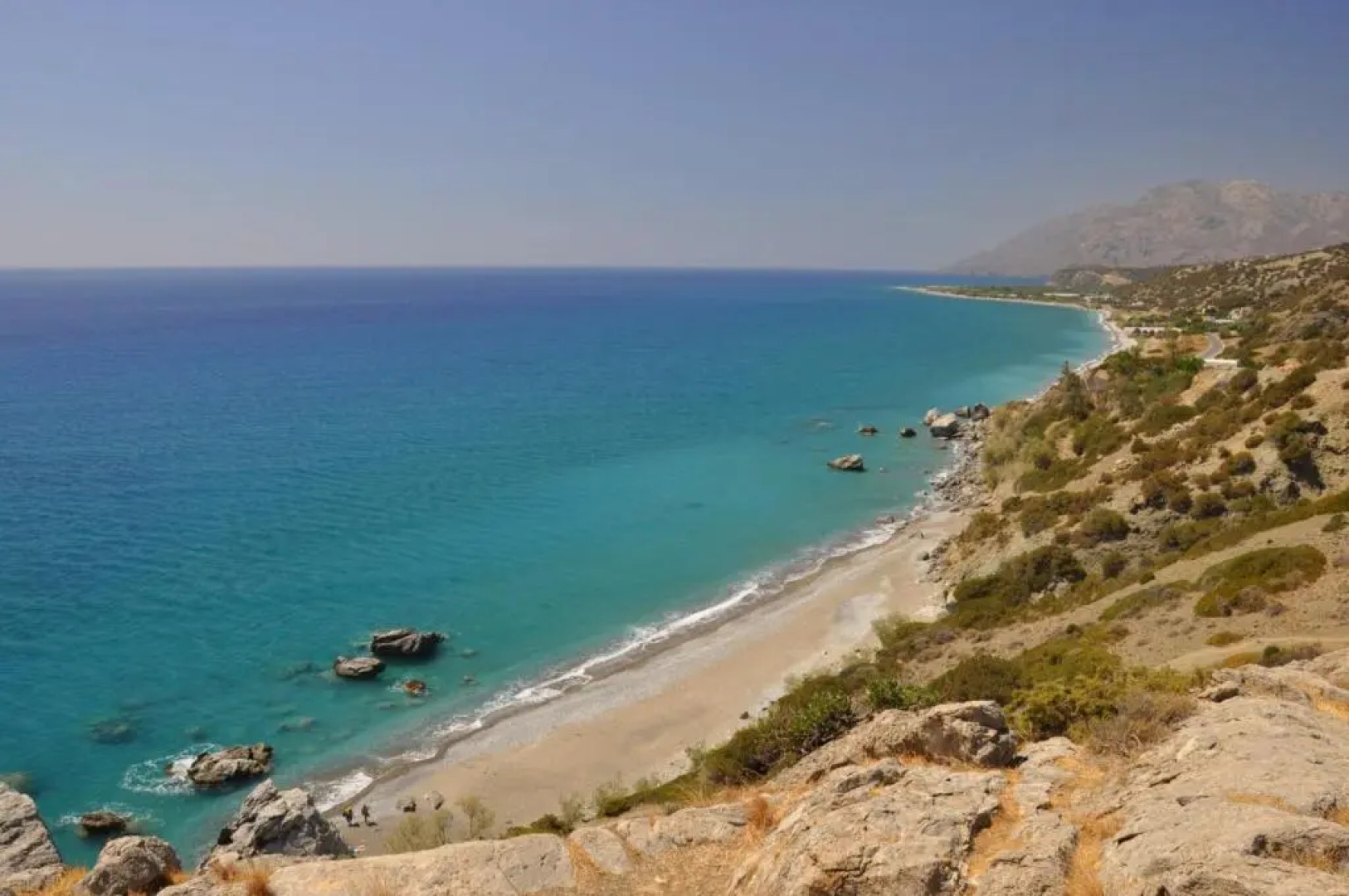 Private luxury 3bdrm Villa - Walk to beach