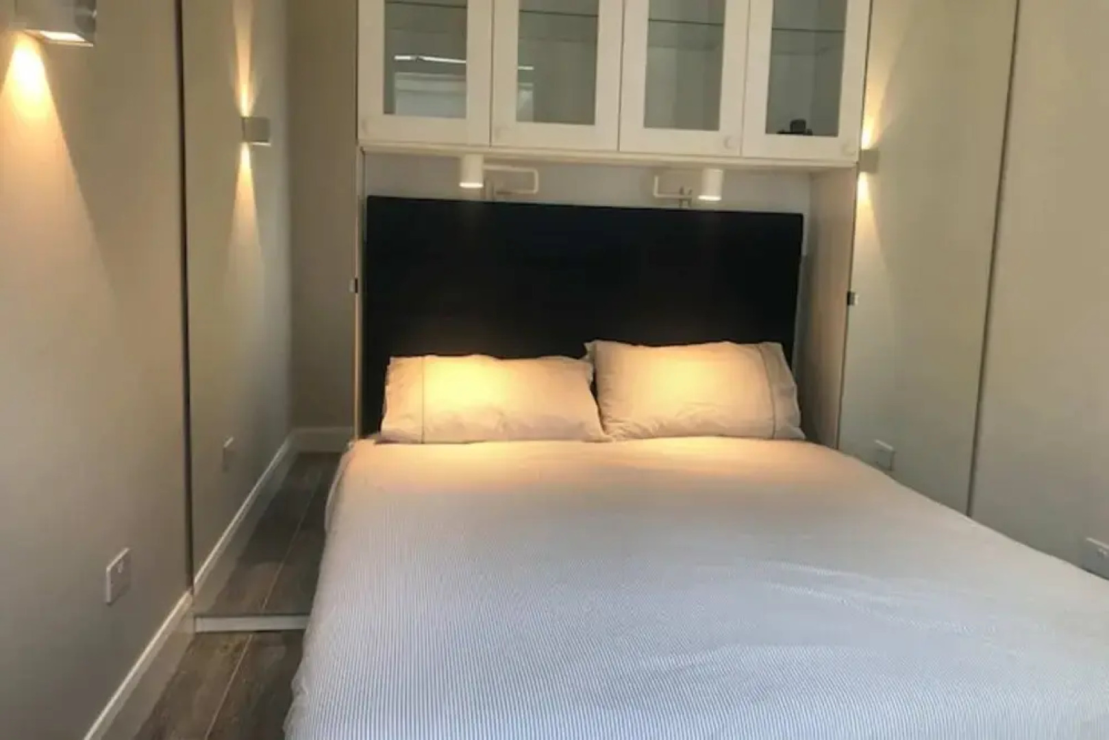 Modern 1 Bed 1 Bath in Central Dublin Location