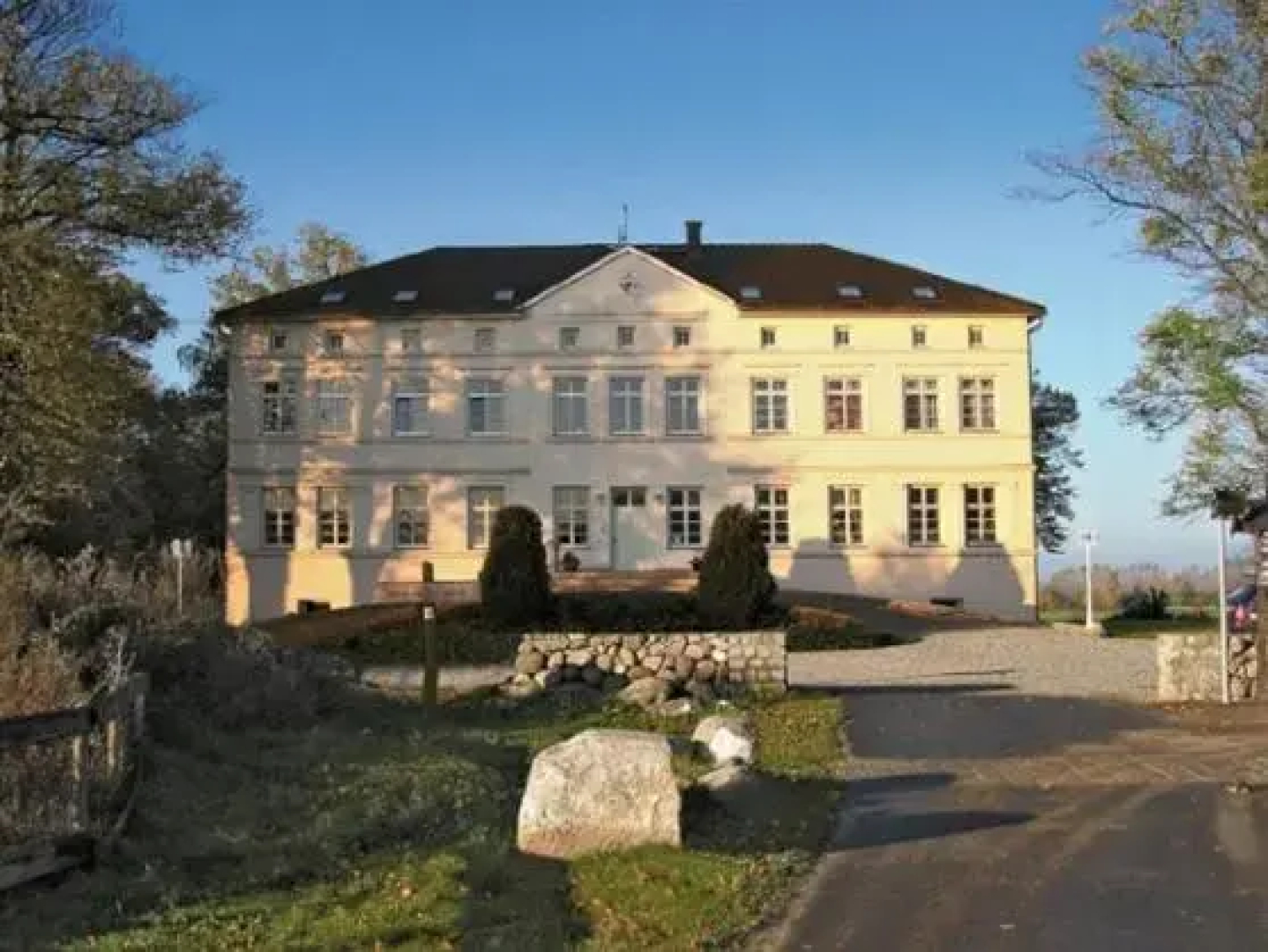 FEWO 16, Herrenhaus Blengow, Lindenallee 21