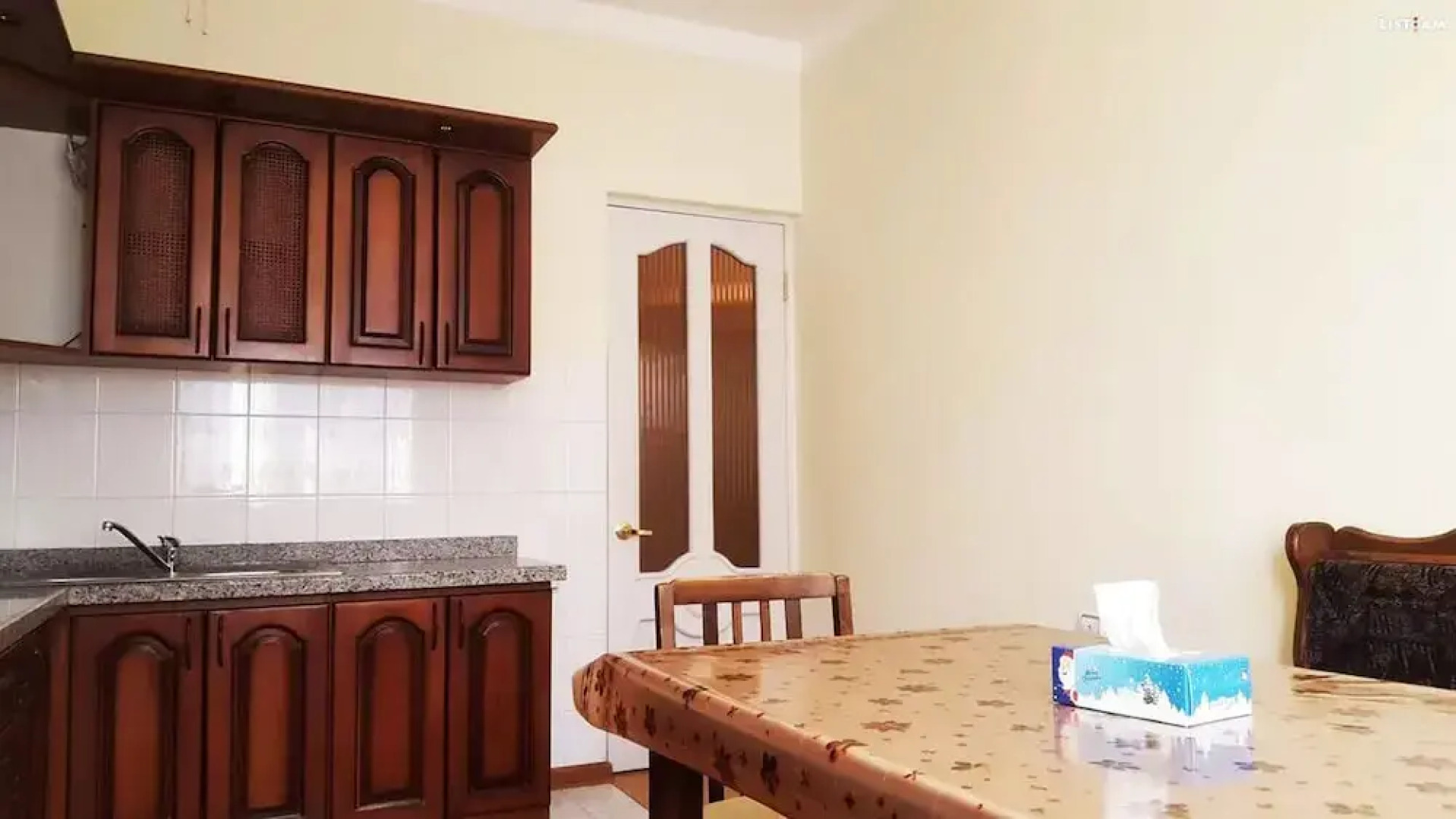 Domino Yerevan Hostel & Tours