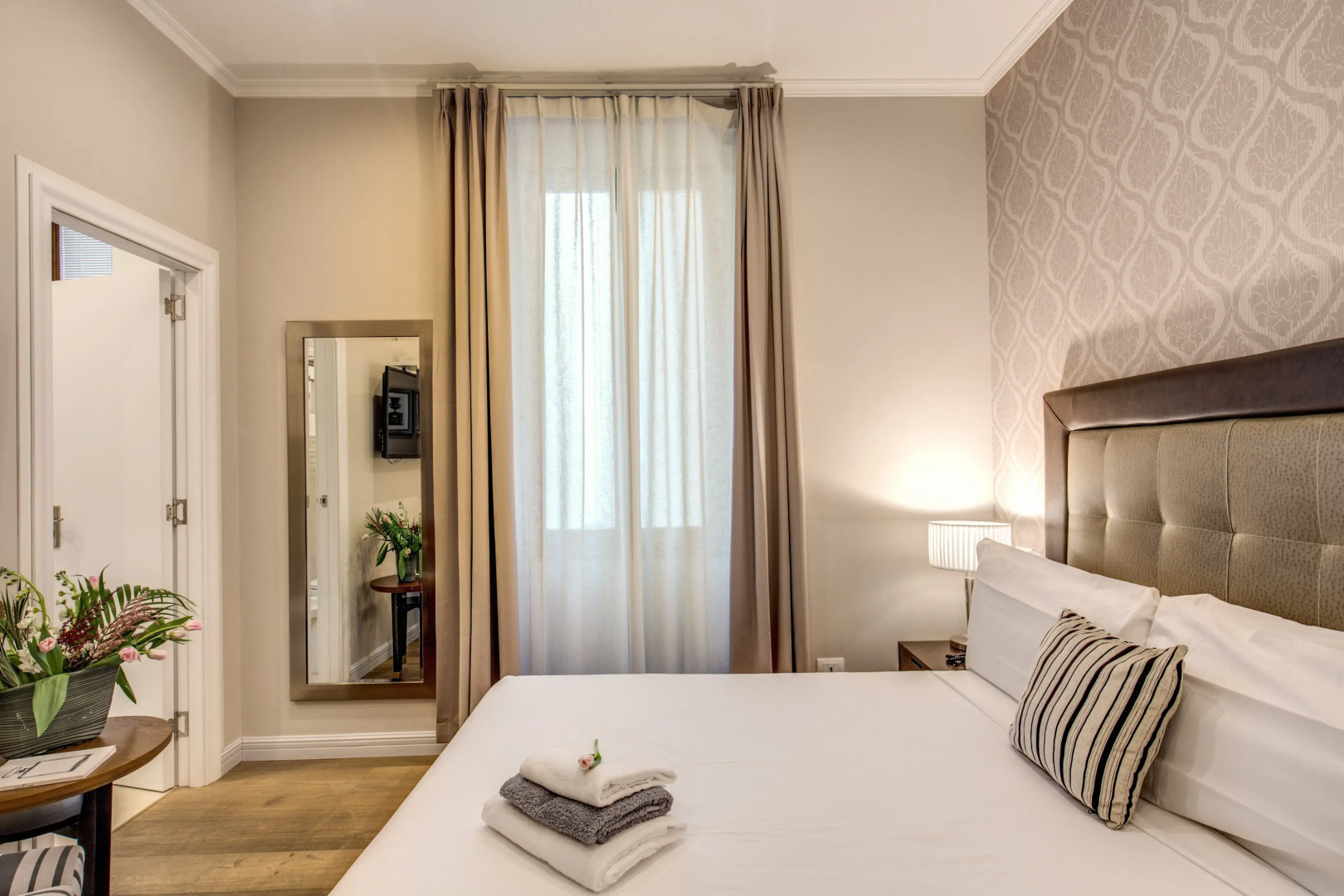 Hotel 87 Eighty seven