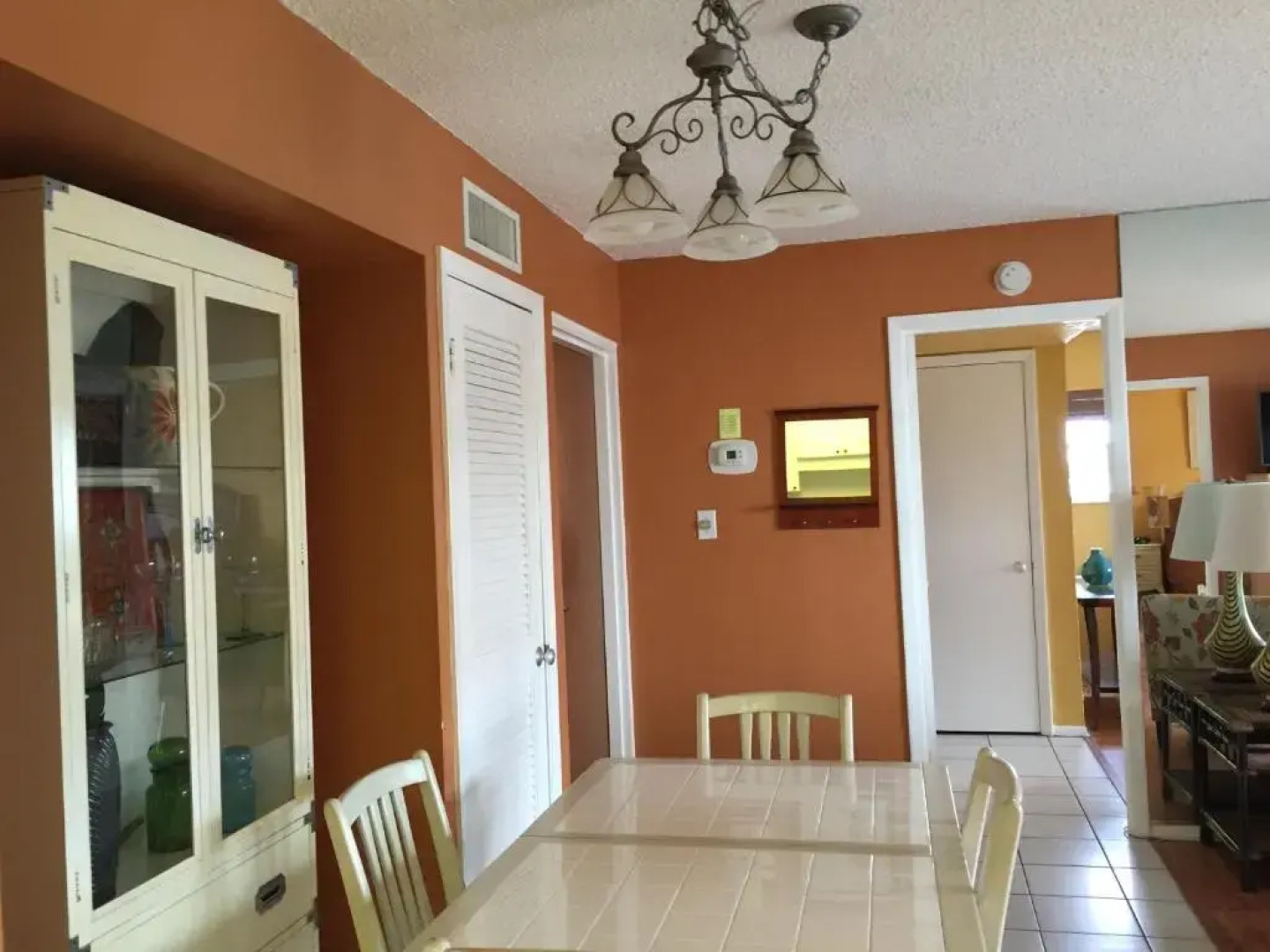 Crescent Arms Condominiums