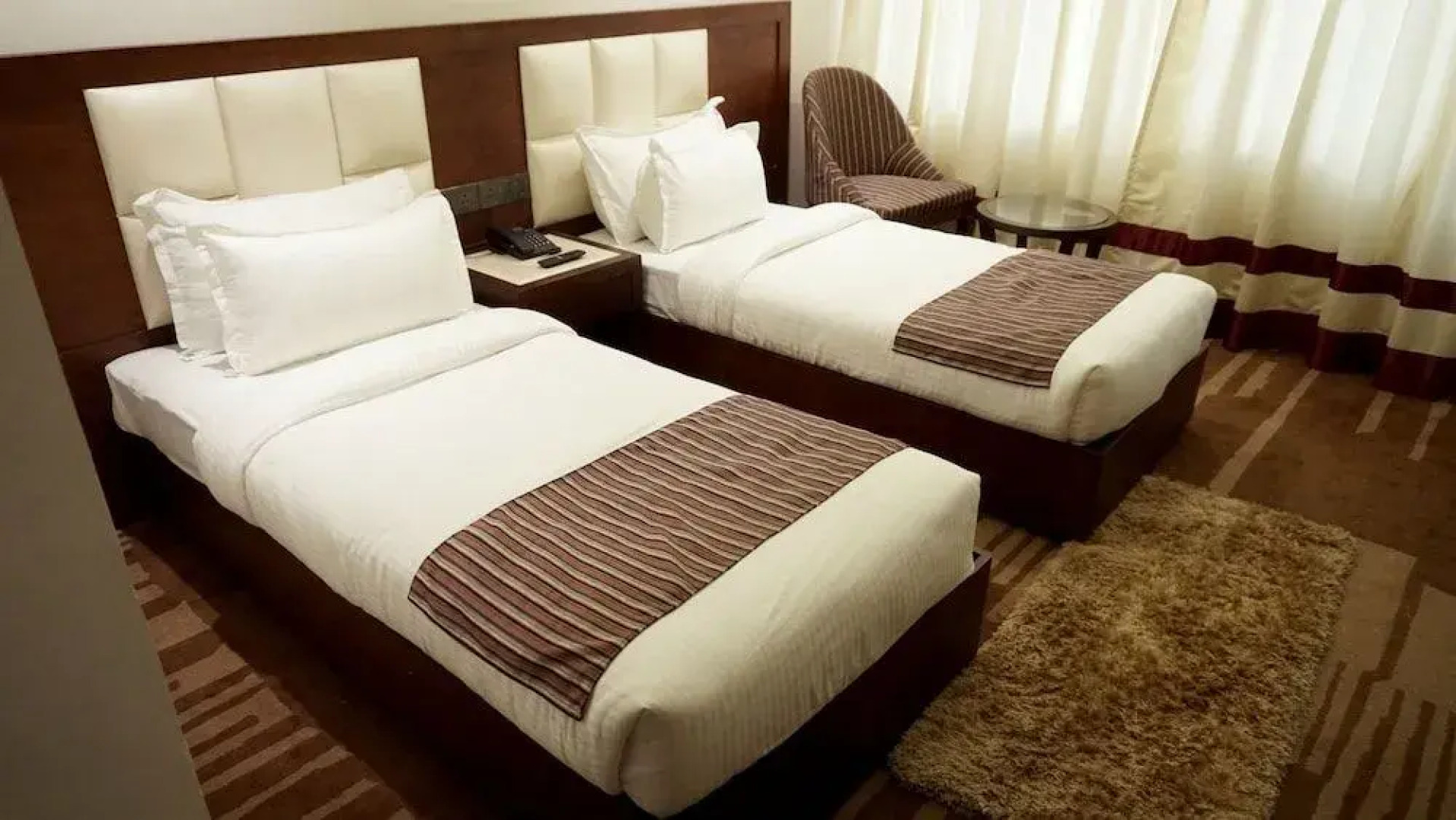 The Grand viktoria Hotel