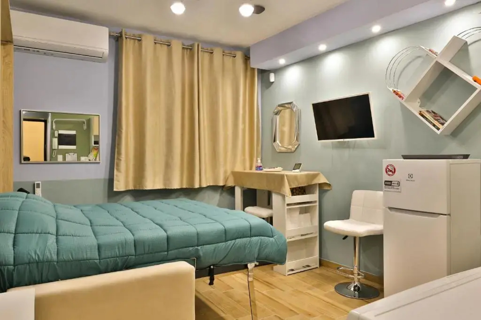 Apollo 3 - Luxury Apartment (City Center Studio)