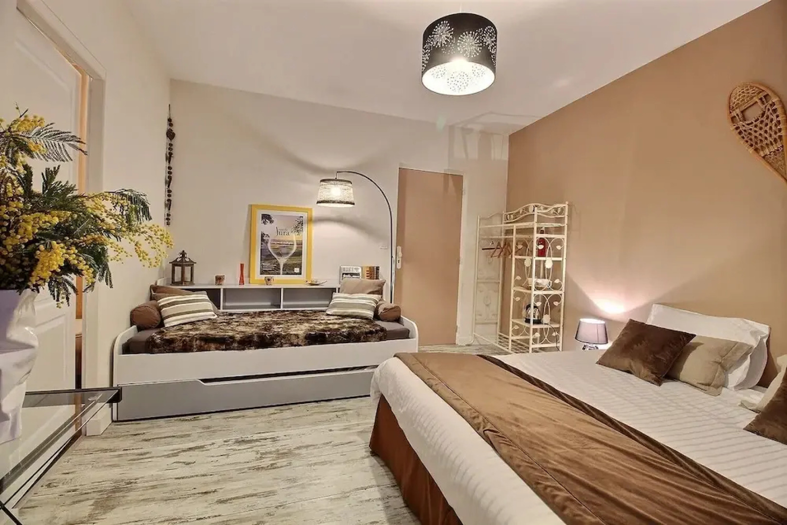 LES PRUNELLES Chambres d'hôtes & Spa