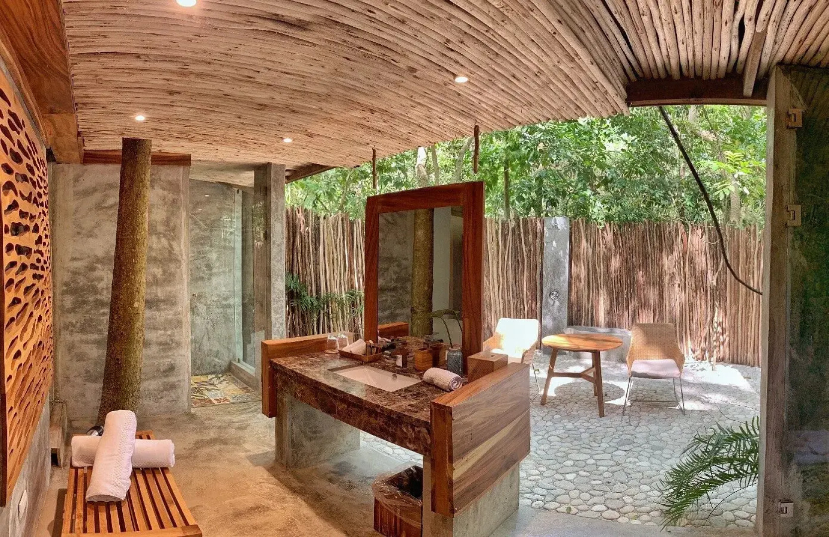 Casa Bonita Tropical Lodge