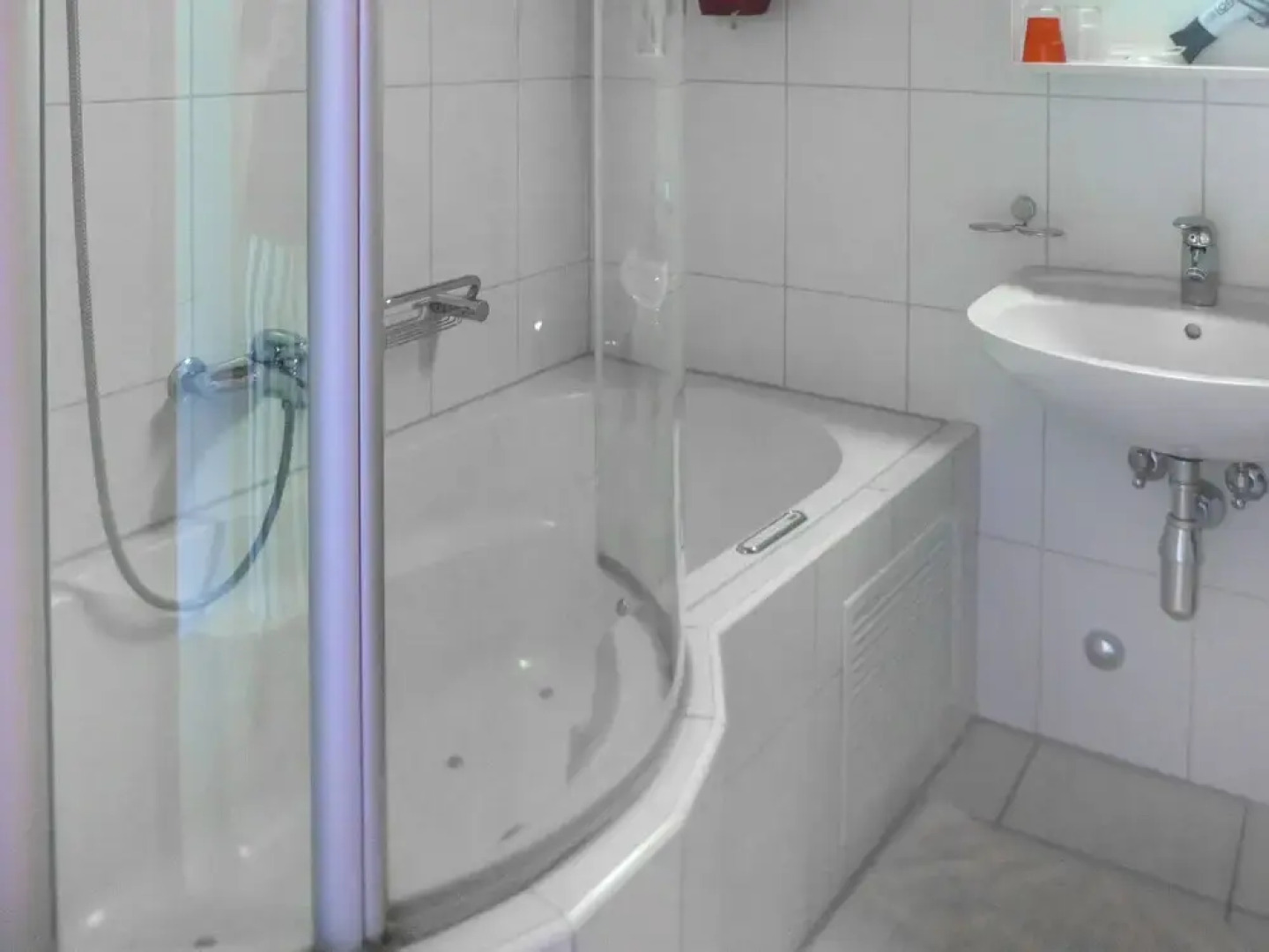 Tasman S16 2 Port-valais