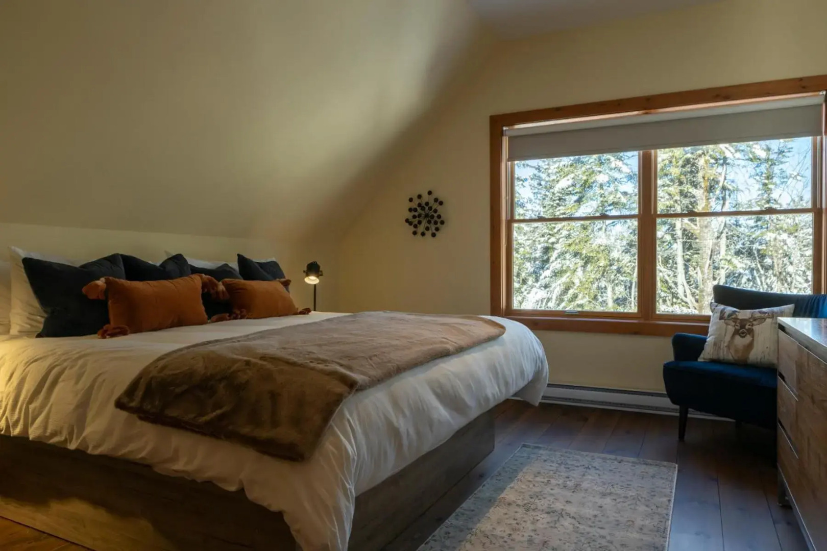 4-Bedroom Chalet Fraternite in Lac-Superieur Tremblant