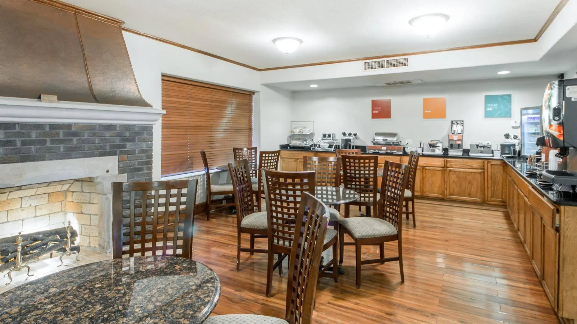 Quality Inn Tulsa - Downtown West