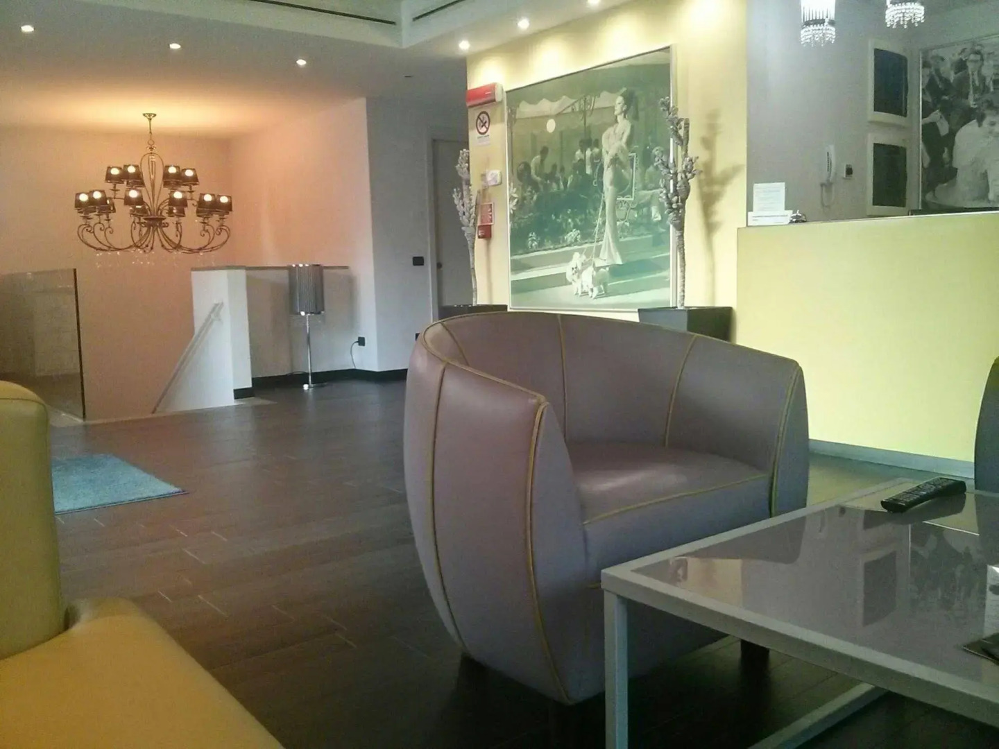 La Dolce Vita Hotel Motel