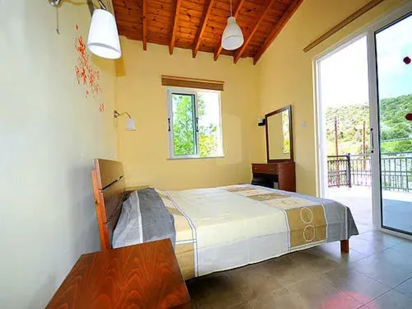 Z & X Holiday Villas - Pomos Area