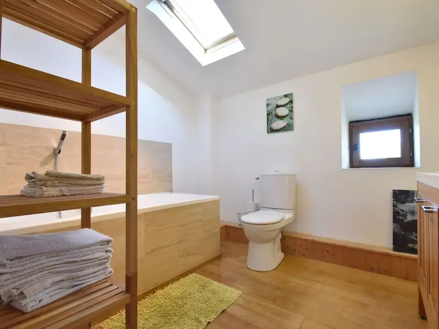 Beautiful Holiday Home With Swimming Pool, Walking Distance From the Centre of Verteillac