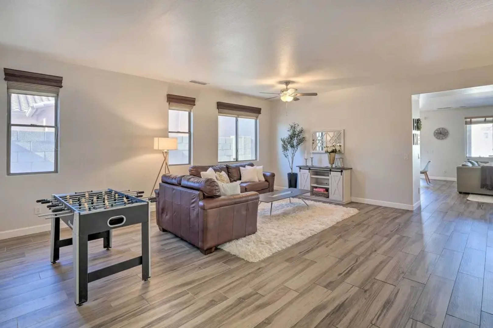 Peoria Escape ~ 8 Mi to State Farm Stadium