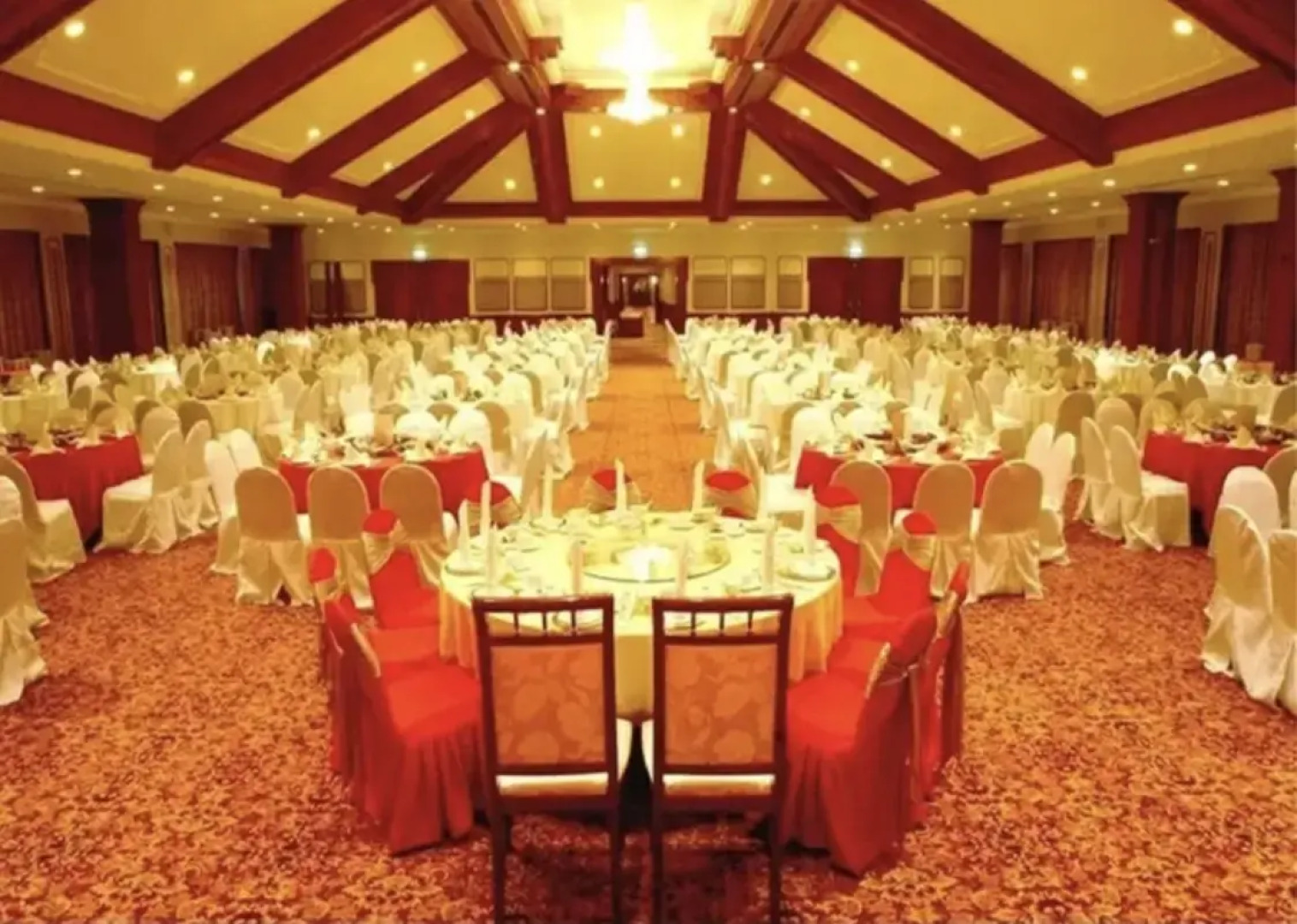 The Centrepoint Hotel