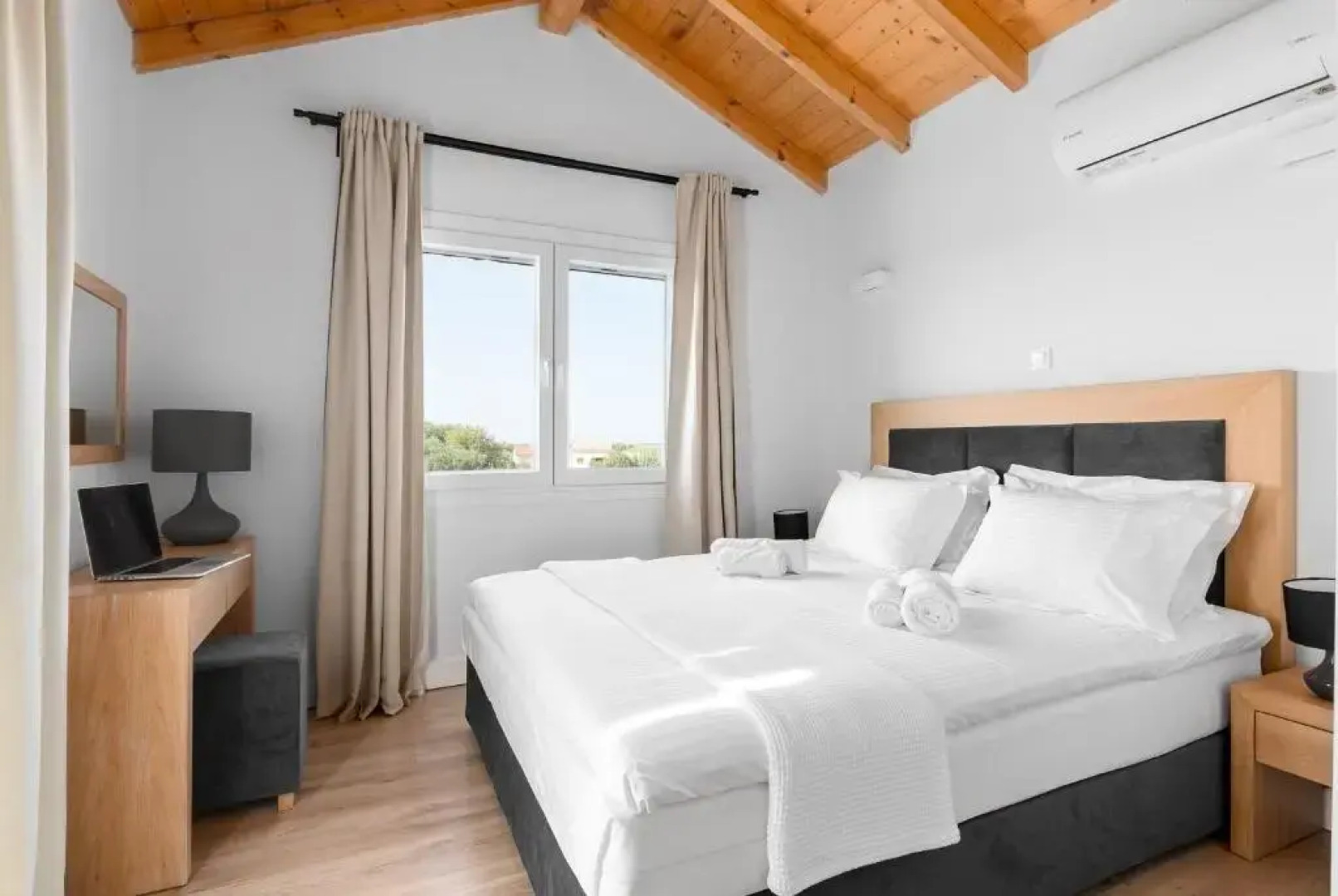 Reiki Villas & Apartments