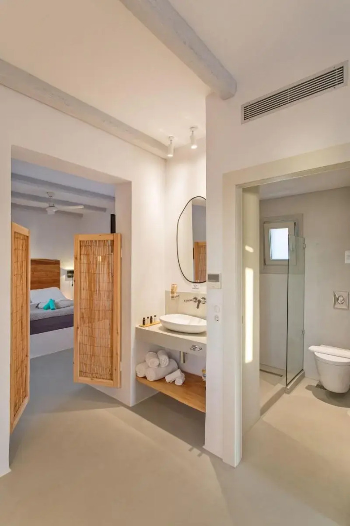Paros Comfy Suites