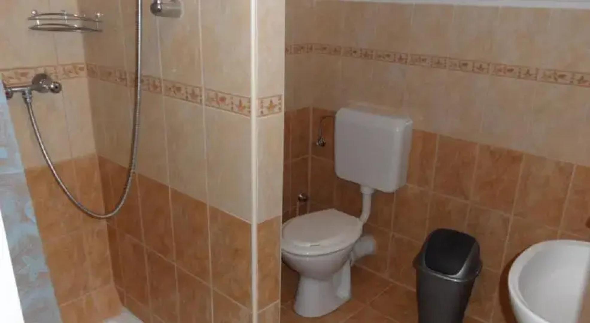 Sárga Csikó Falatozó és Vendégház-Maklár