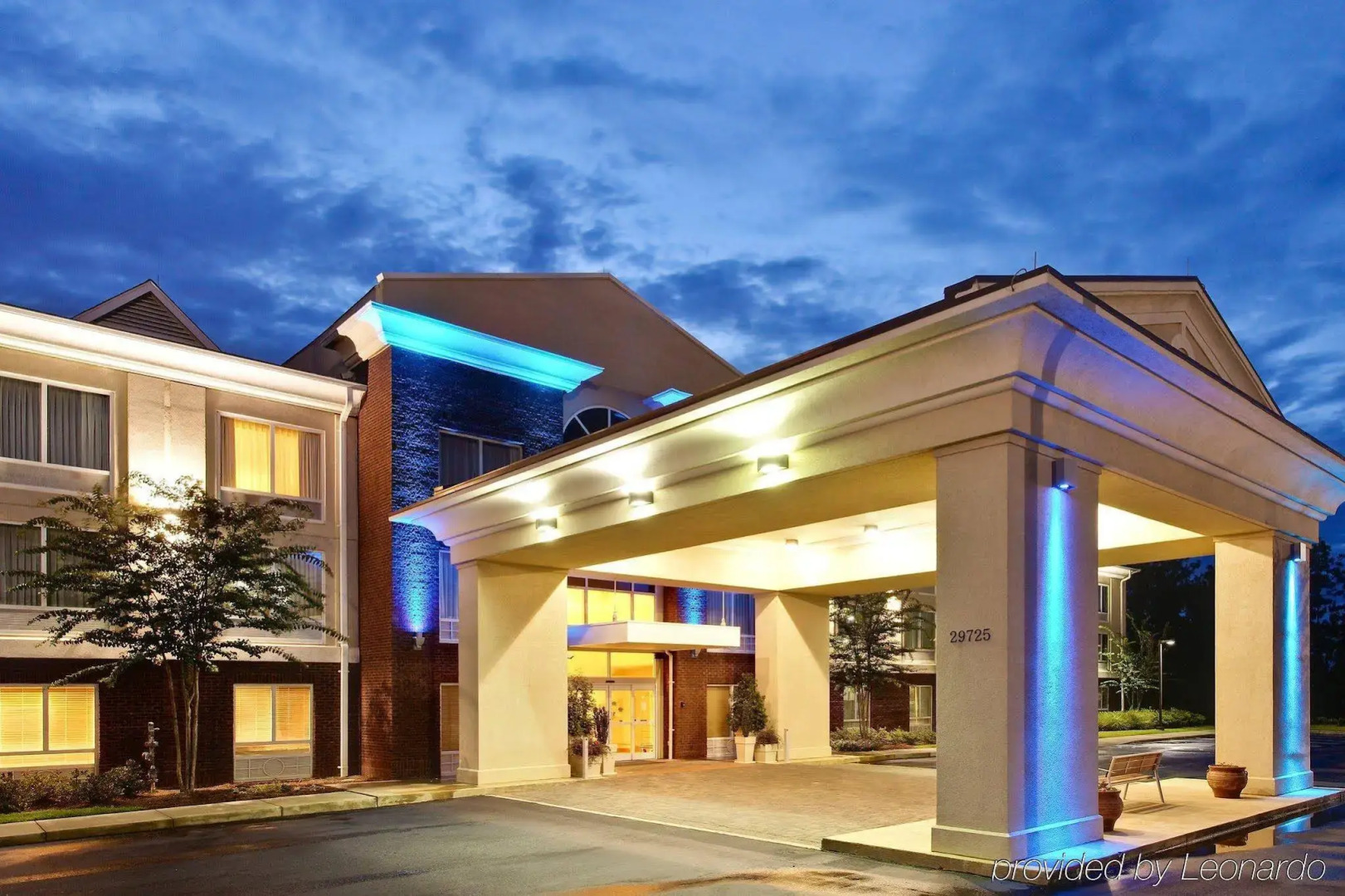 Holiday Inn Express & Suites Daphne- Spanish Fort Area by IHG