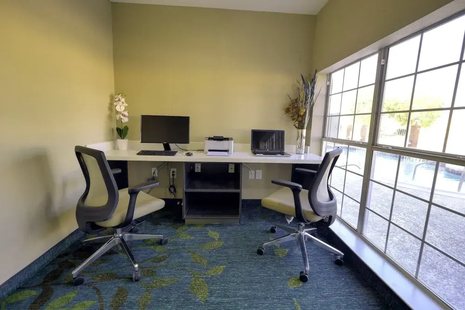 Days Inn and Suites Plano Medical Center Dallas