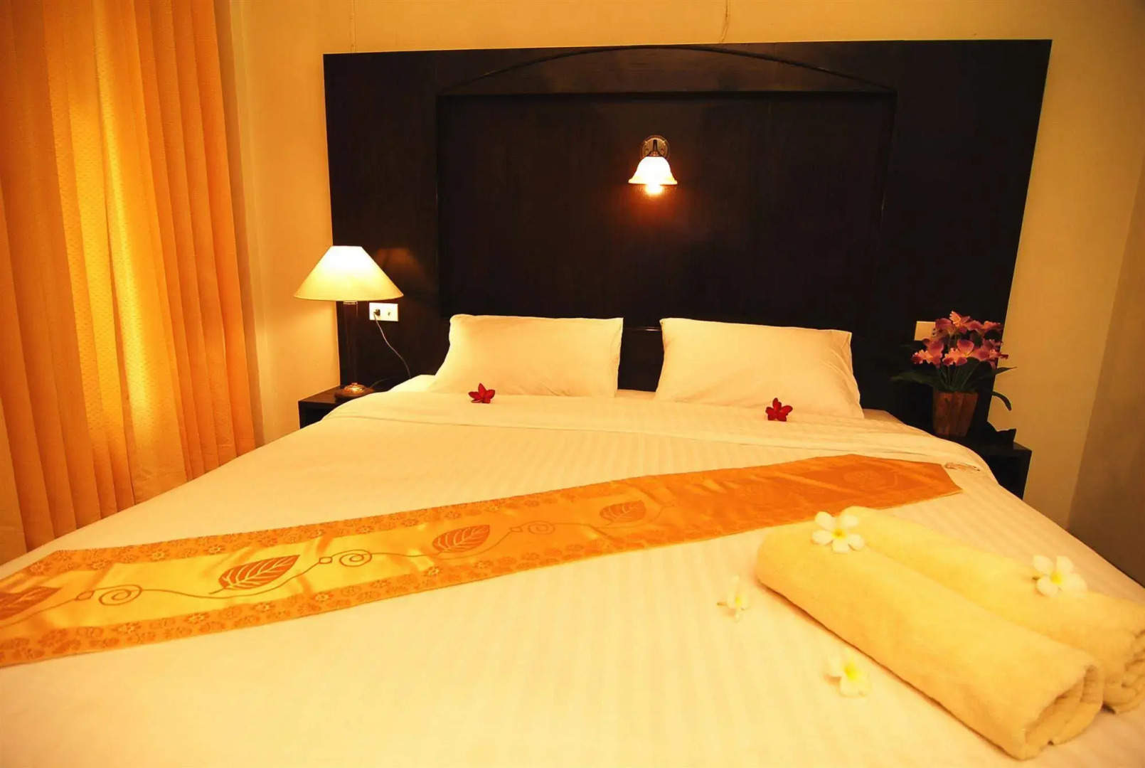 Lanta Pavilion Resort