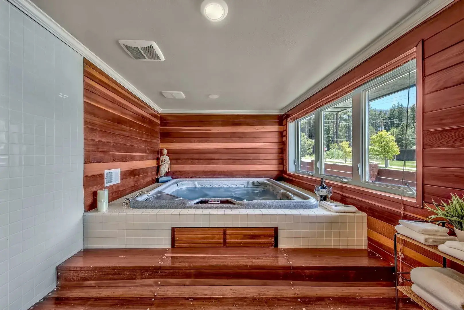 Forest Suites Resort at Heavenly Village