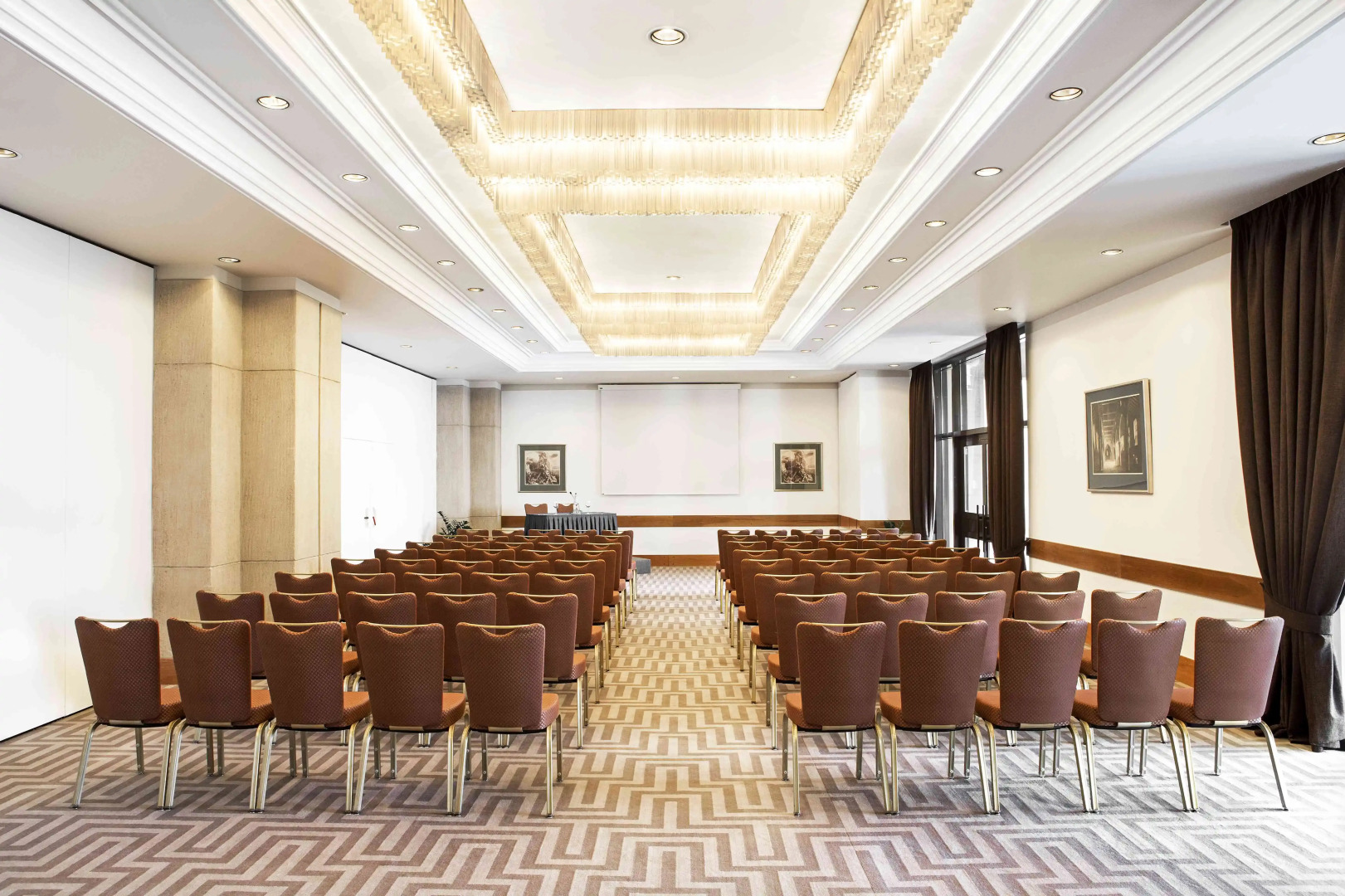 Курортный отель Sheraton Rhodes Resort