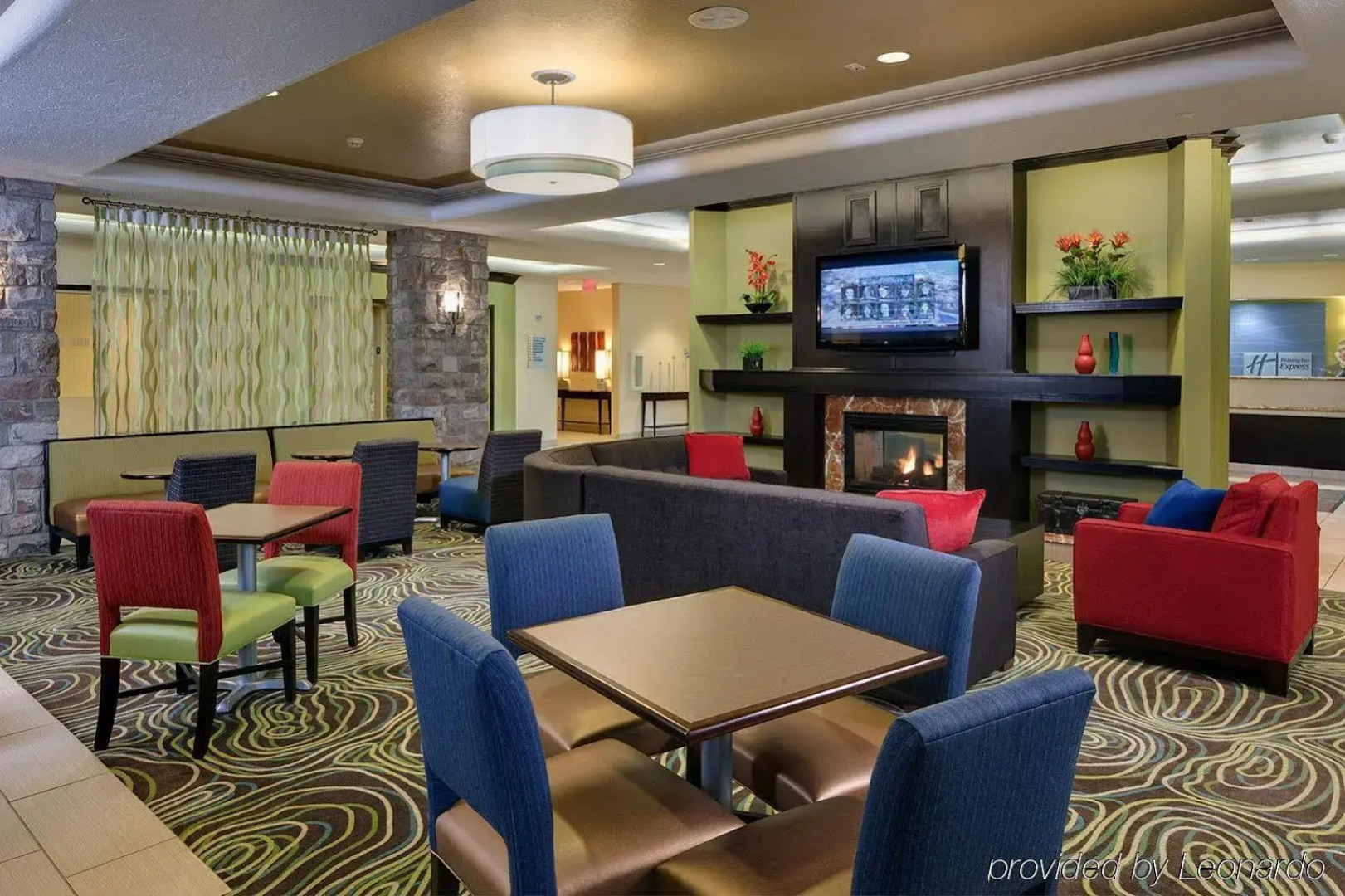Holiday Inn Express Hotel & Suites Saginaw by IHG