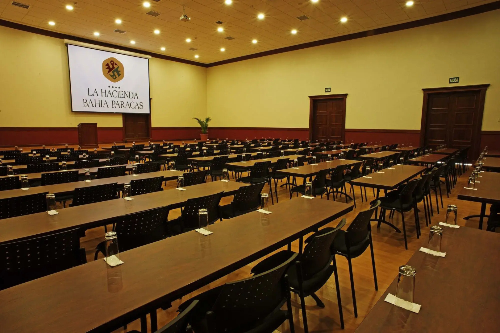 La Hacienda Bahia Paracas