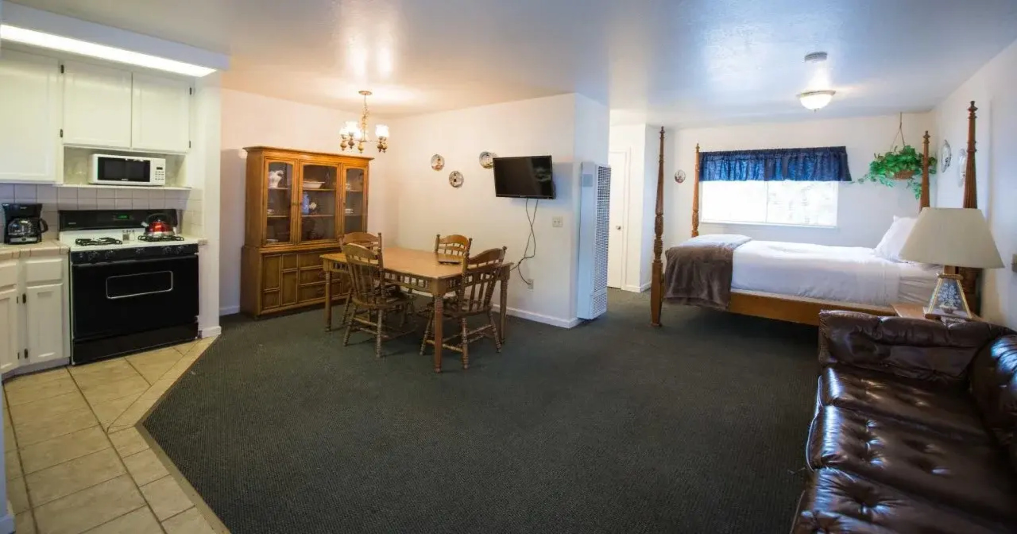 Long Barn Lodge Cottages