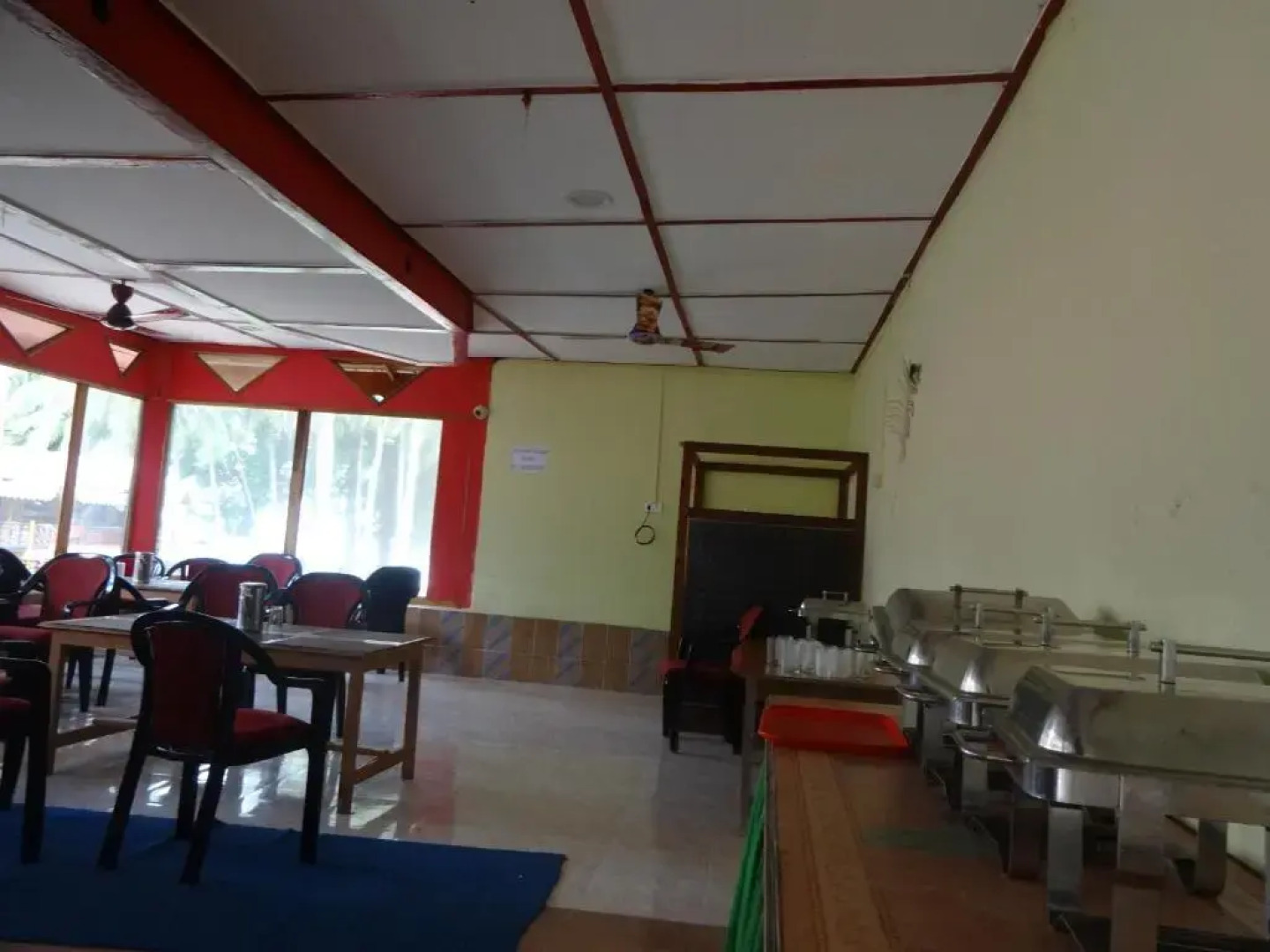 Gold India Beach Resort