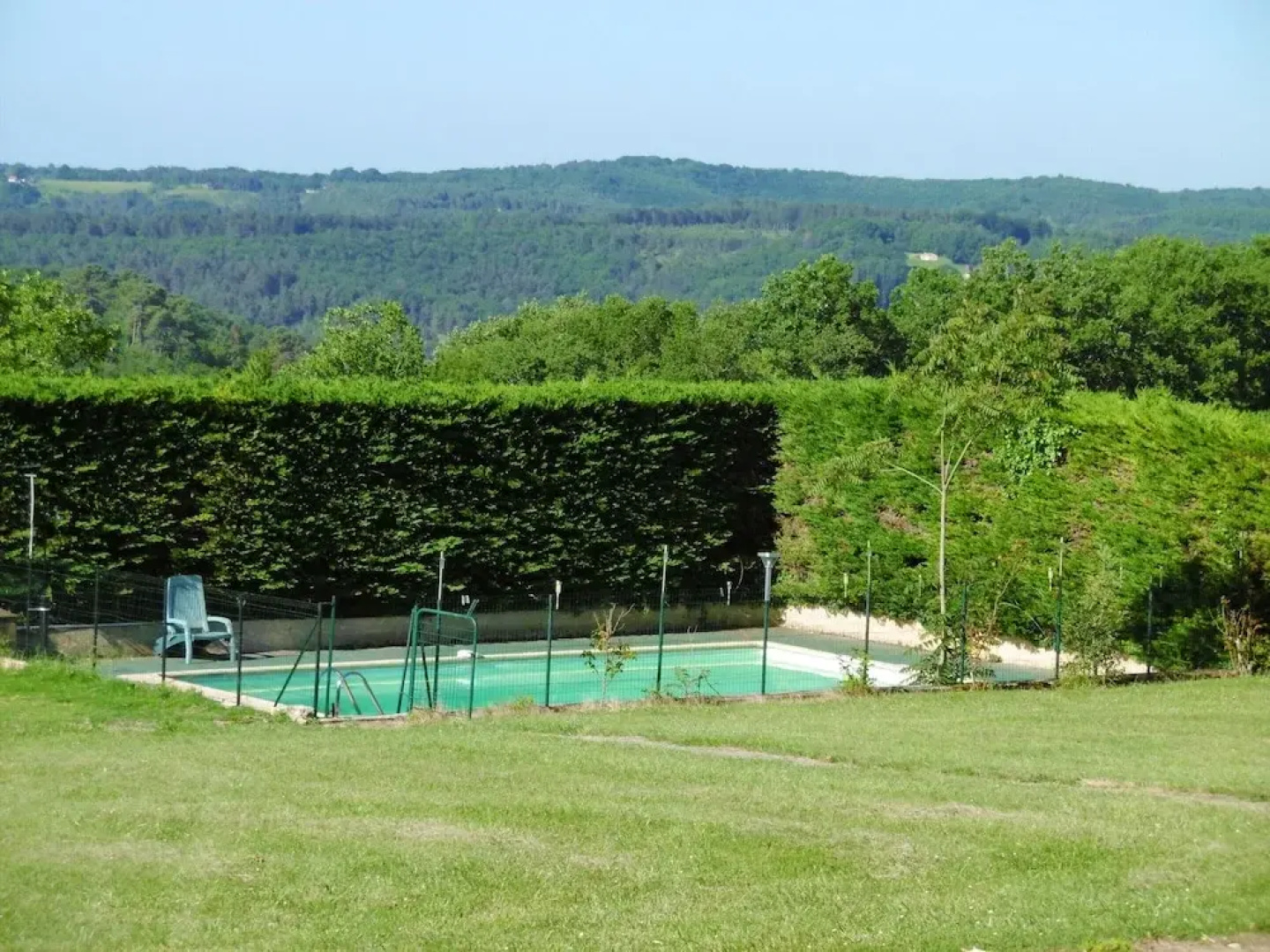 House With 5 Bedrooms in Plazac, With Private Pool, Furnished Garden a