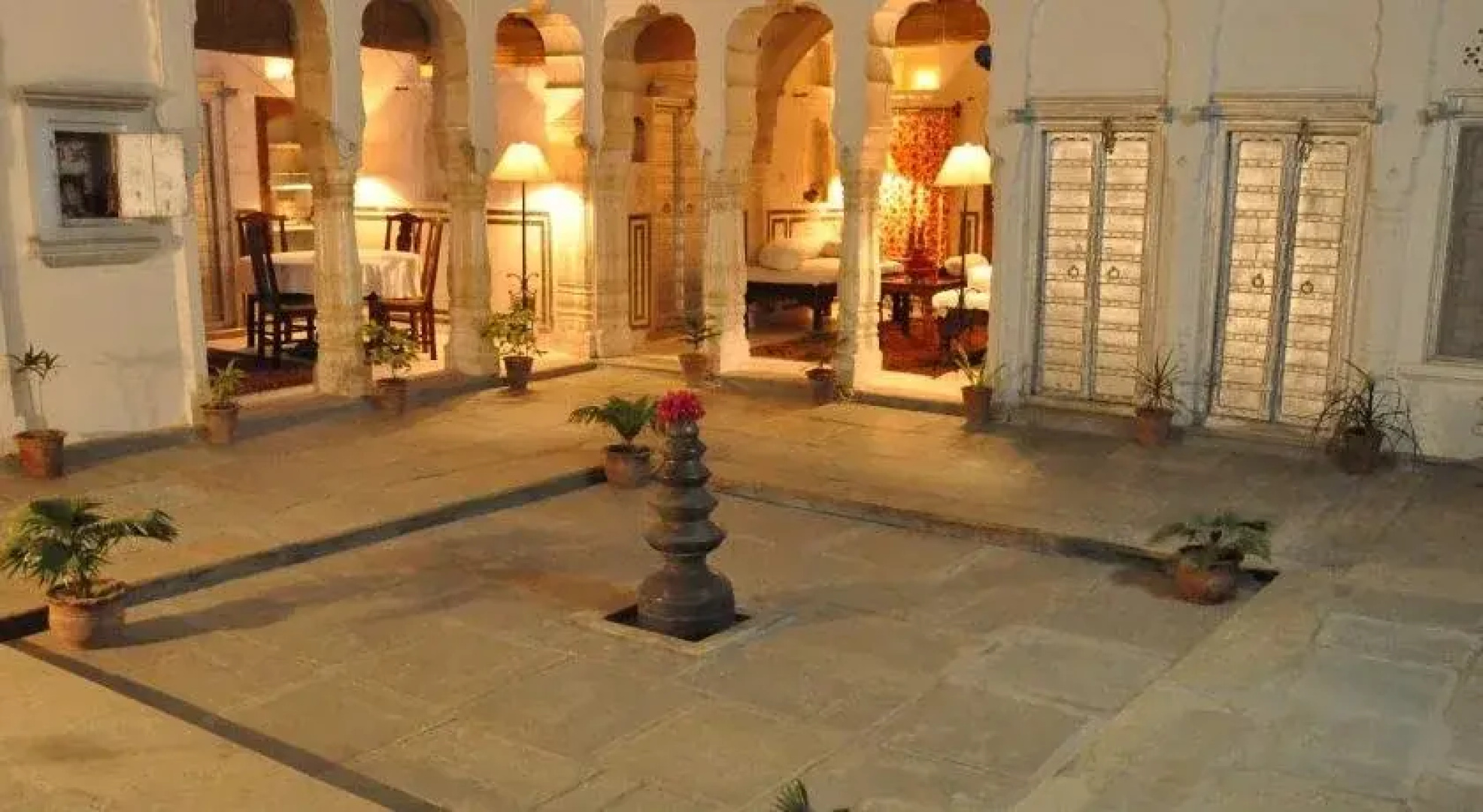 Hotel Chobdar Haveli
