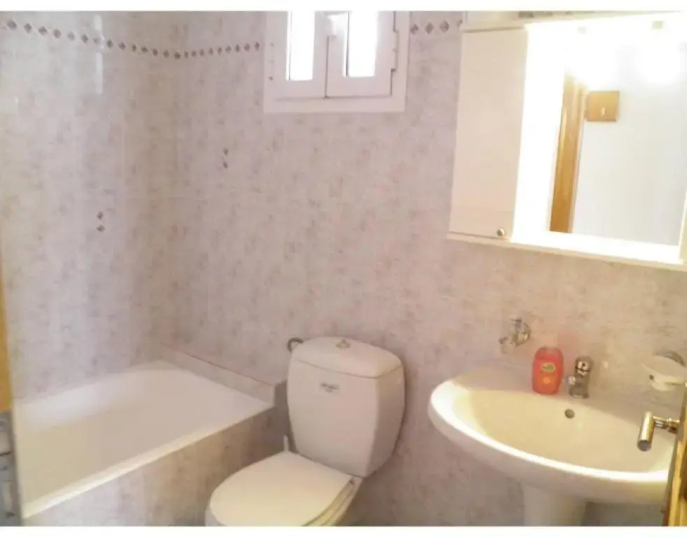 Captain Spiros Casa Nuova 2,3