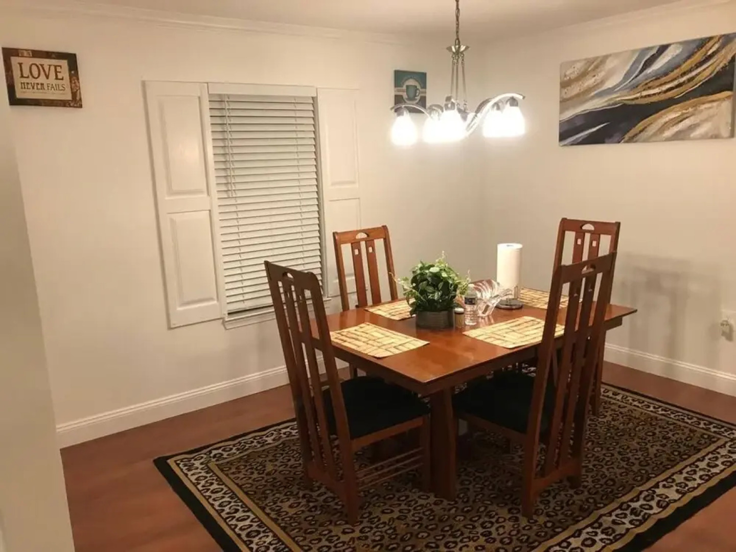 Room in House - Majestic Private Room