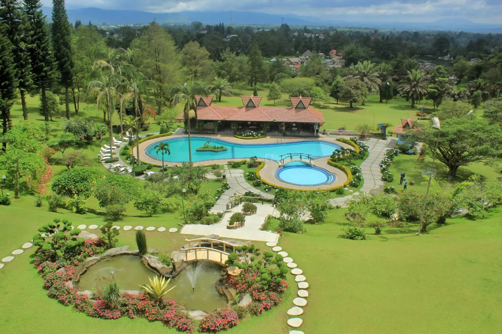 Sinabung Hills Resort