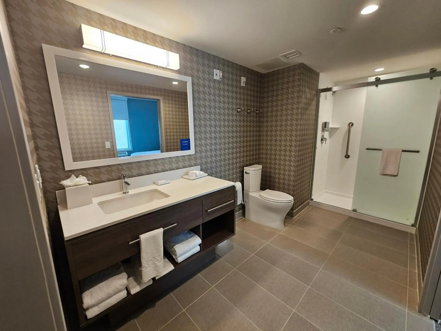 Home2 Suites By Hilton Allentown Bethlehem Airport