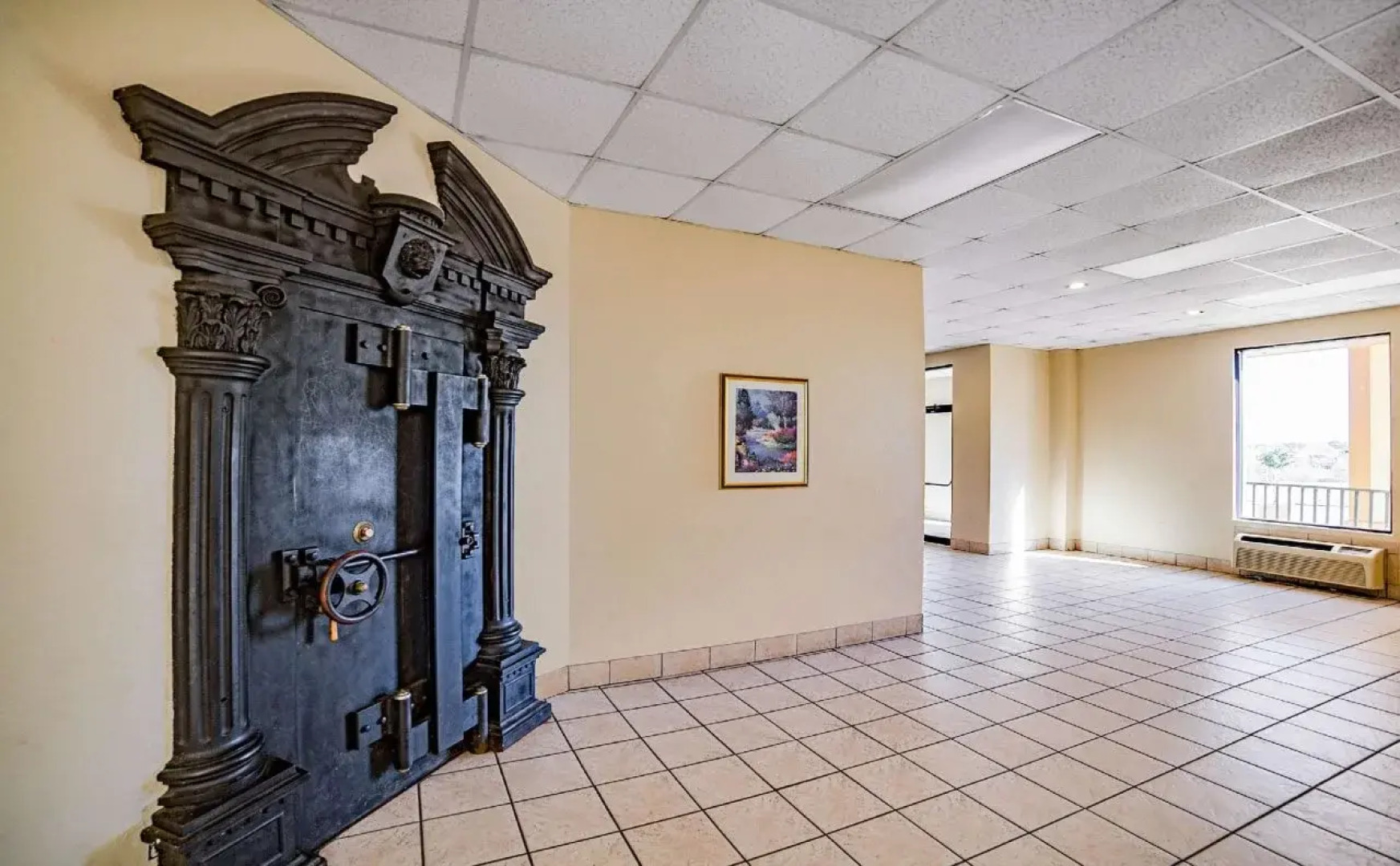 Clarion Pointe Marshall