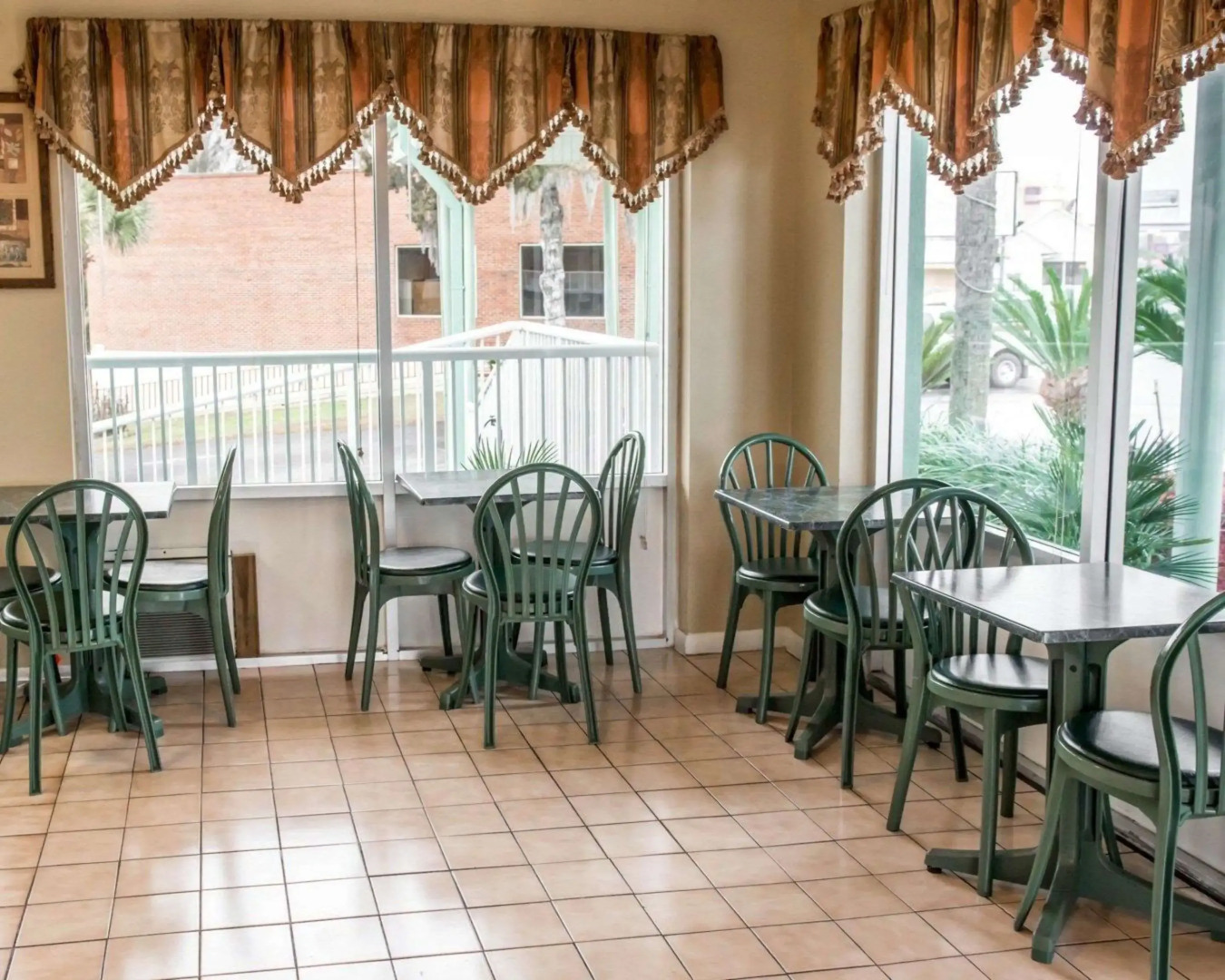 Econo Lodge Lake City-North