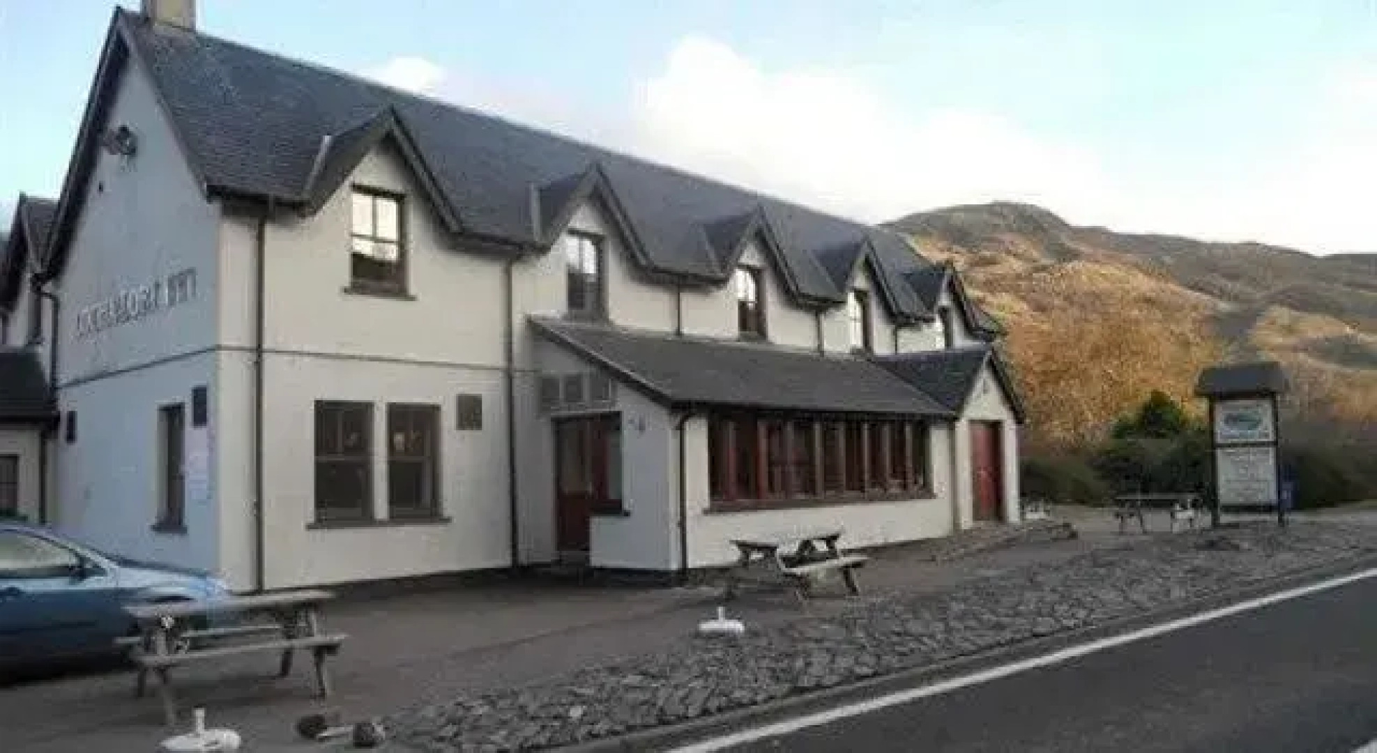 Lochailort Inn