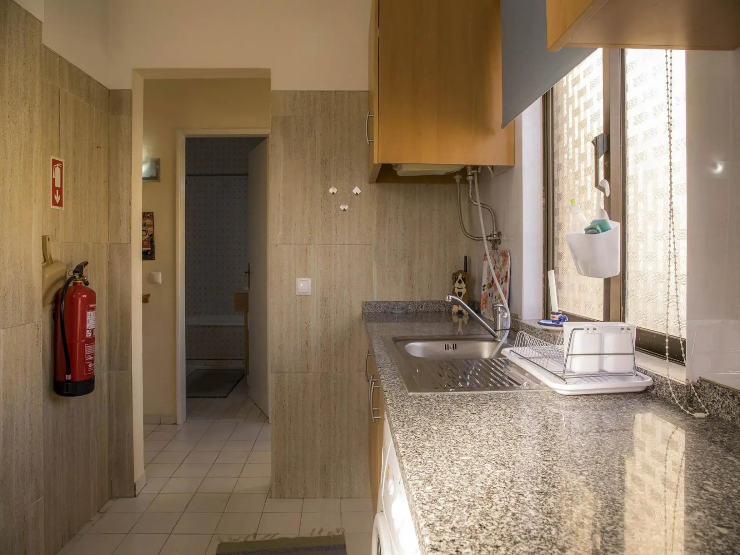 A27 - Secluded Apartment 2 Minutes from the Center