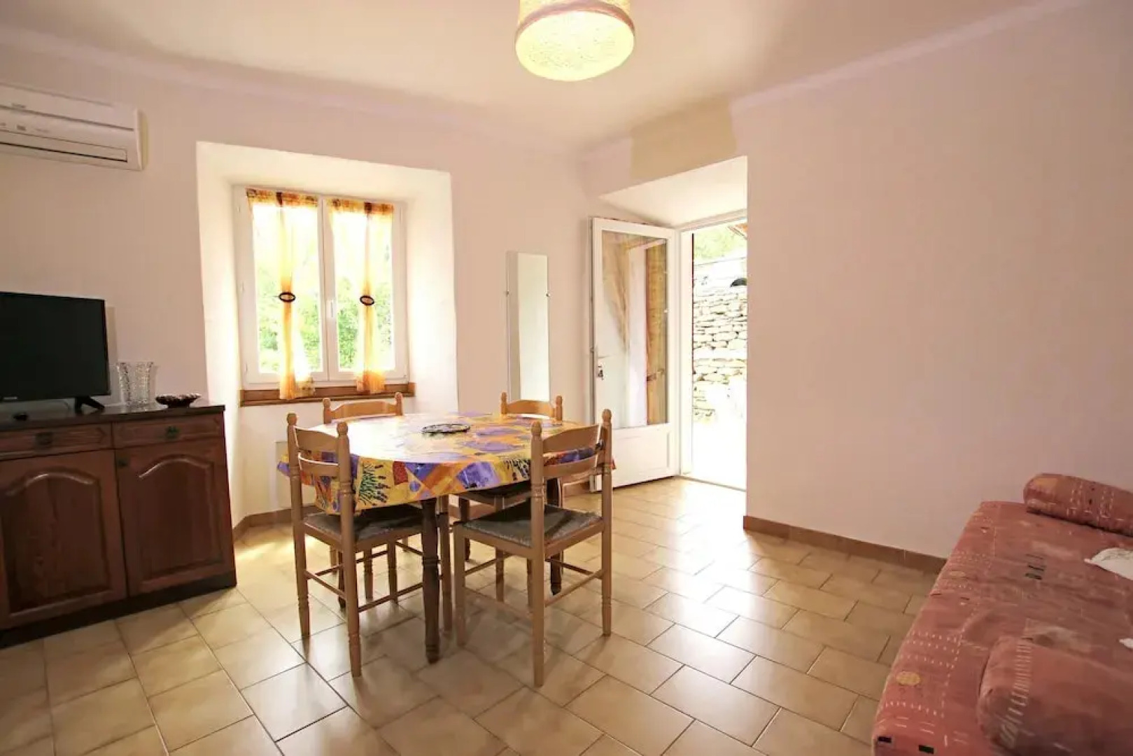 House With 2 Bedrooms in Gravières, With Wonderful Mountain View, Pool