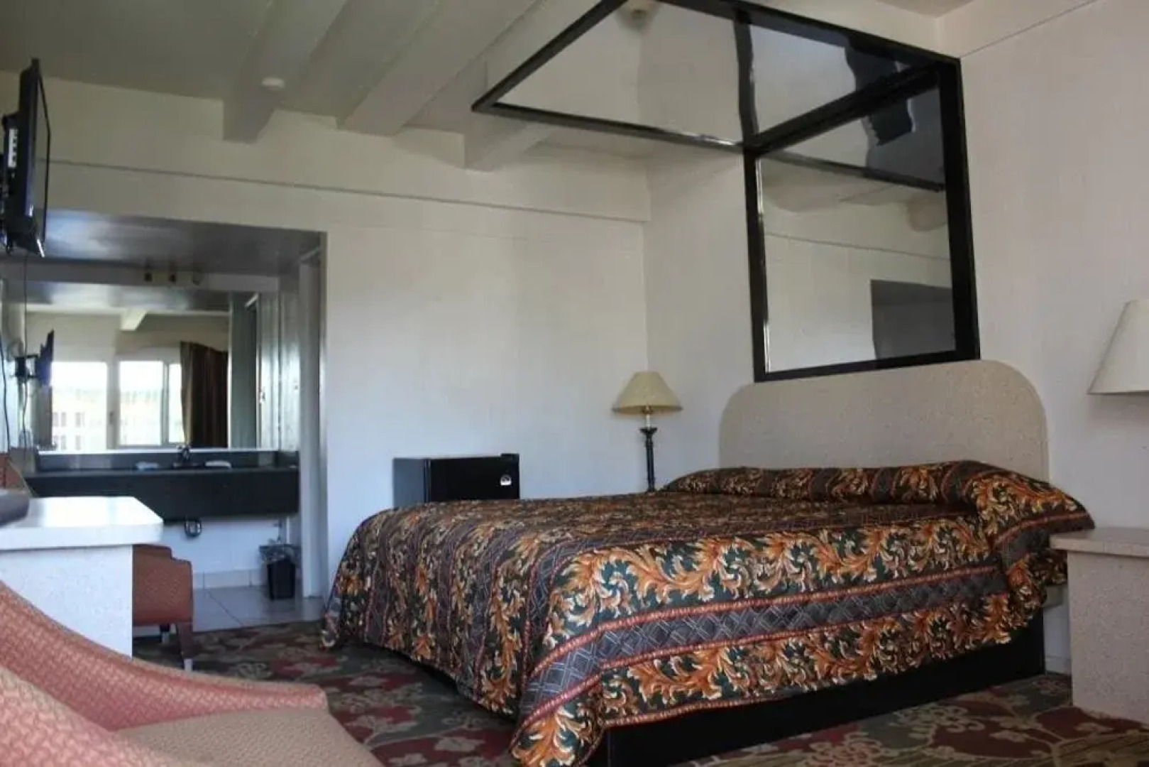 Saratoga Motel By Capital O Near Midway Airport Chicago IL